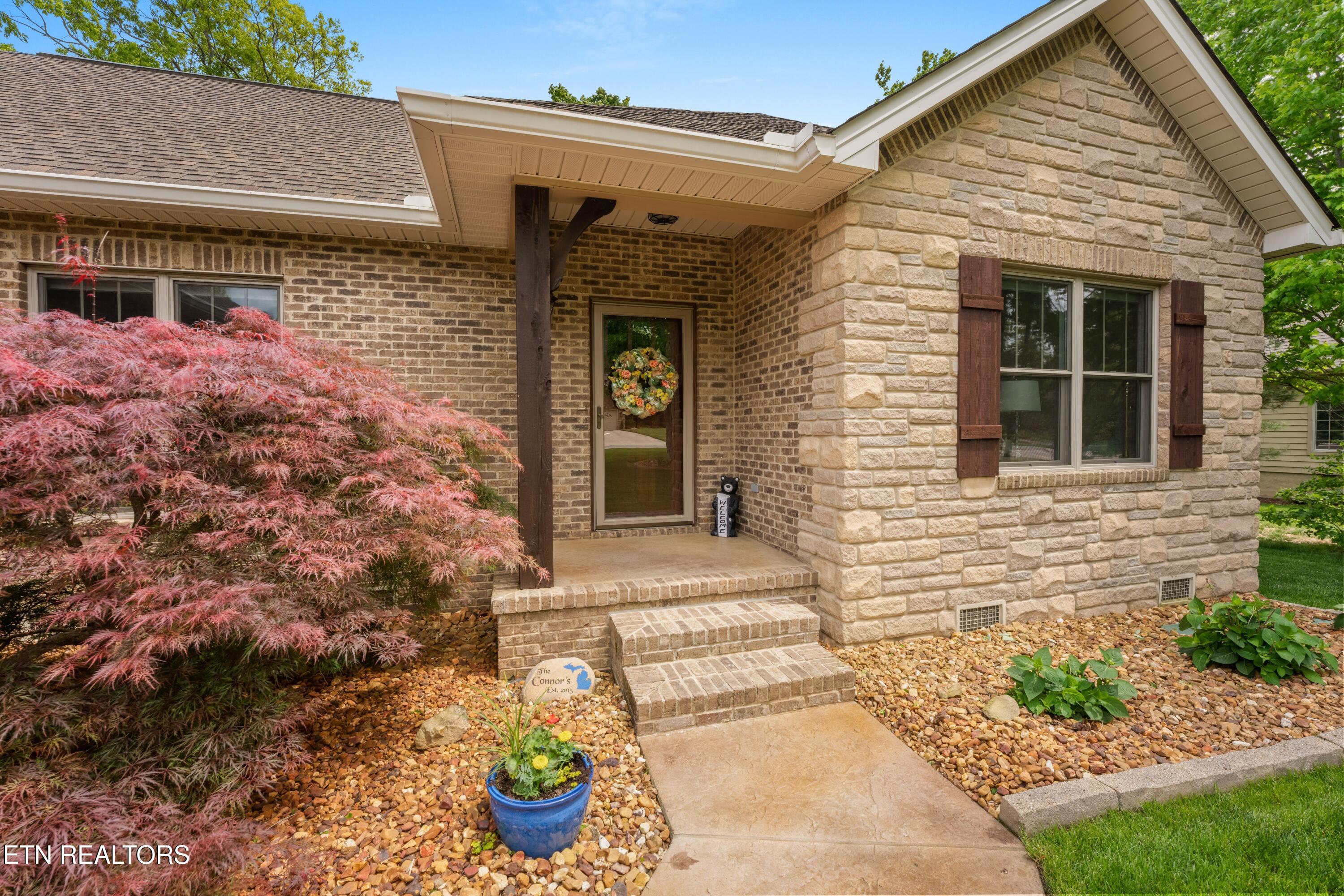 18 Cedar Ridge Circle Crossville TN 38558