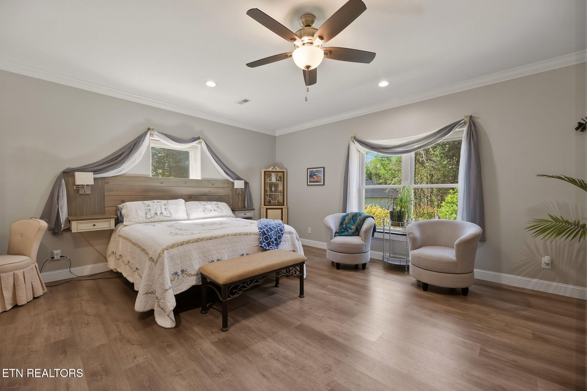 106 Chatuga Dr/ 103 Tsuhdatsi Drive Loudon TN 37774