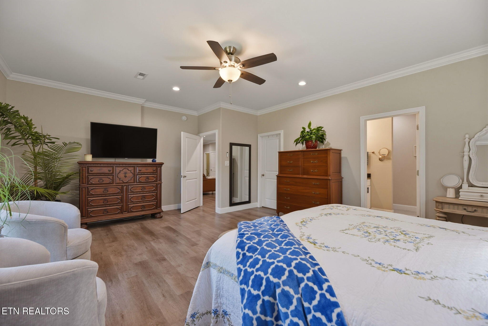 106 Chatuga Dr/ 103 Tsuhdatsi Drive Loudon TN 37774