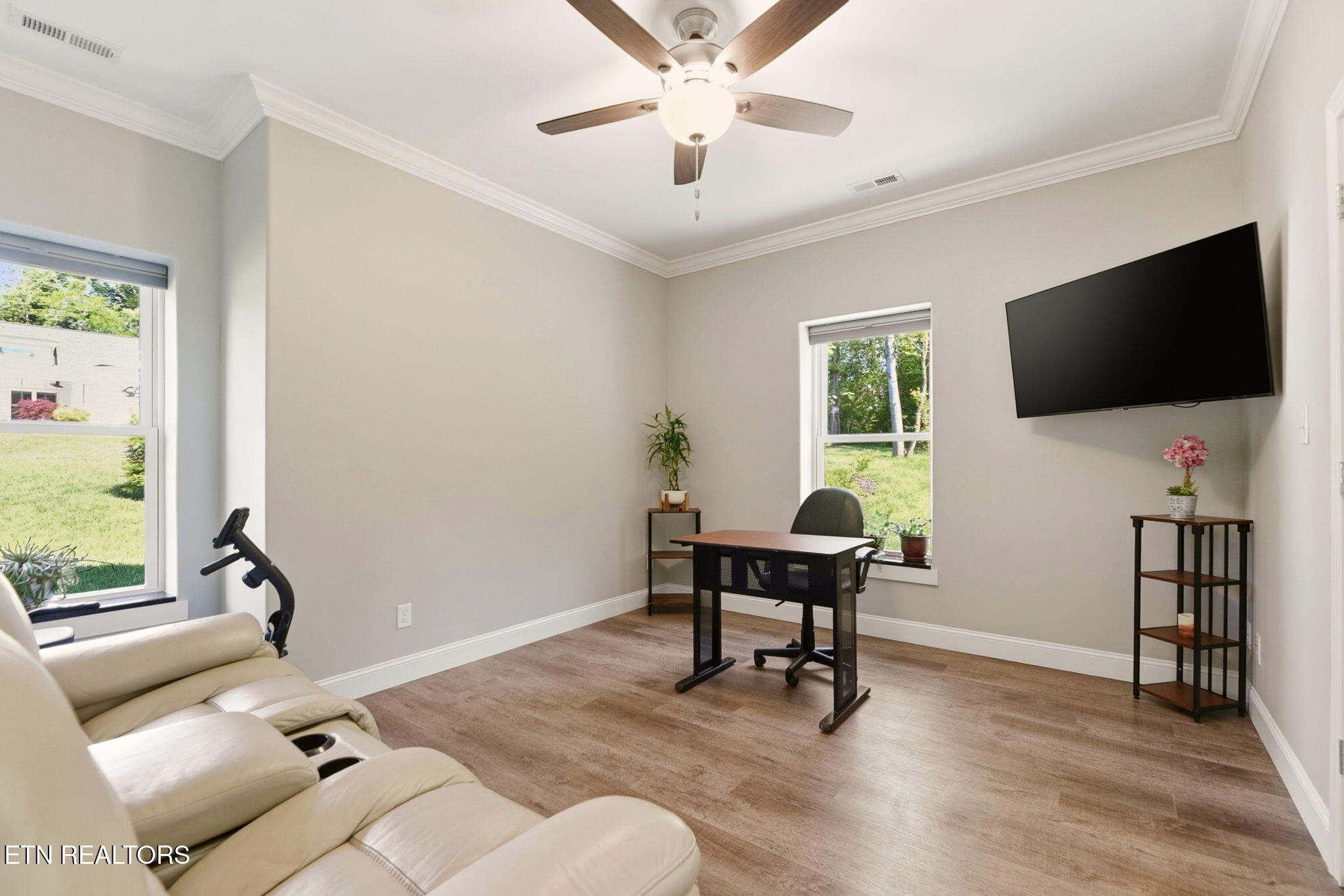 106 Chatuga Dr/ 103 Tsuhdatsi Drive Loudon TN 37774