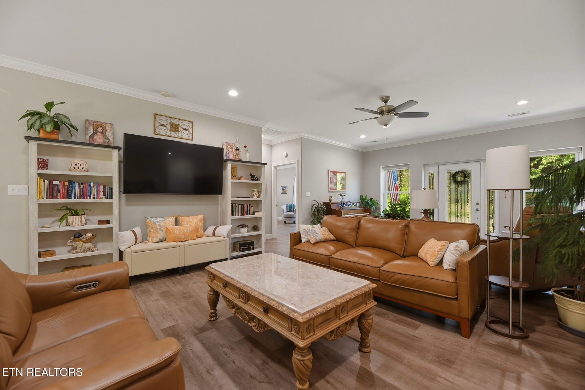 106 Chatuga Dr/ 103 Tsuhdatsi Drive Loudon TN 37774