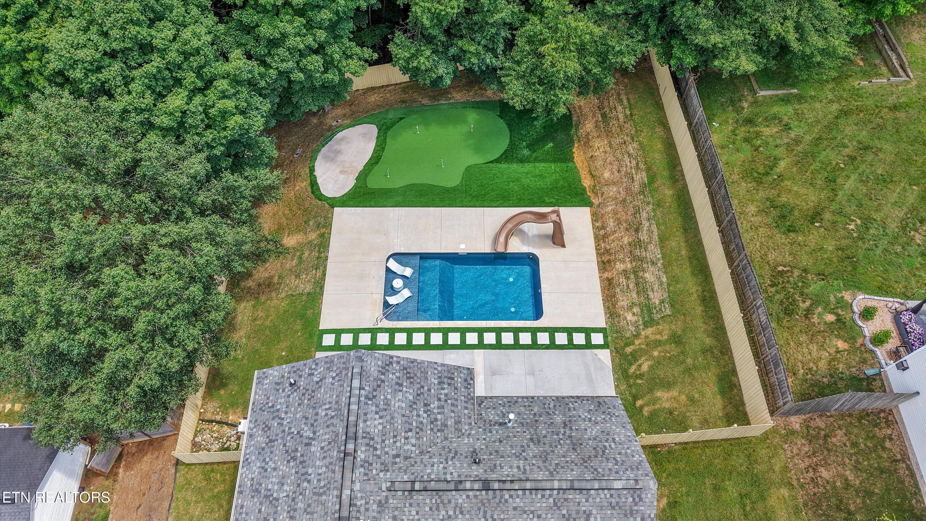 8300 Foxworth Trail Powell TN 37849