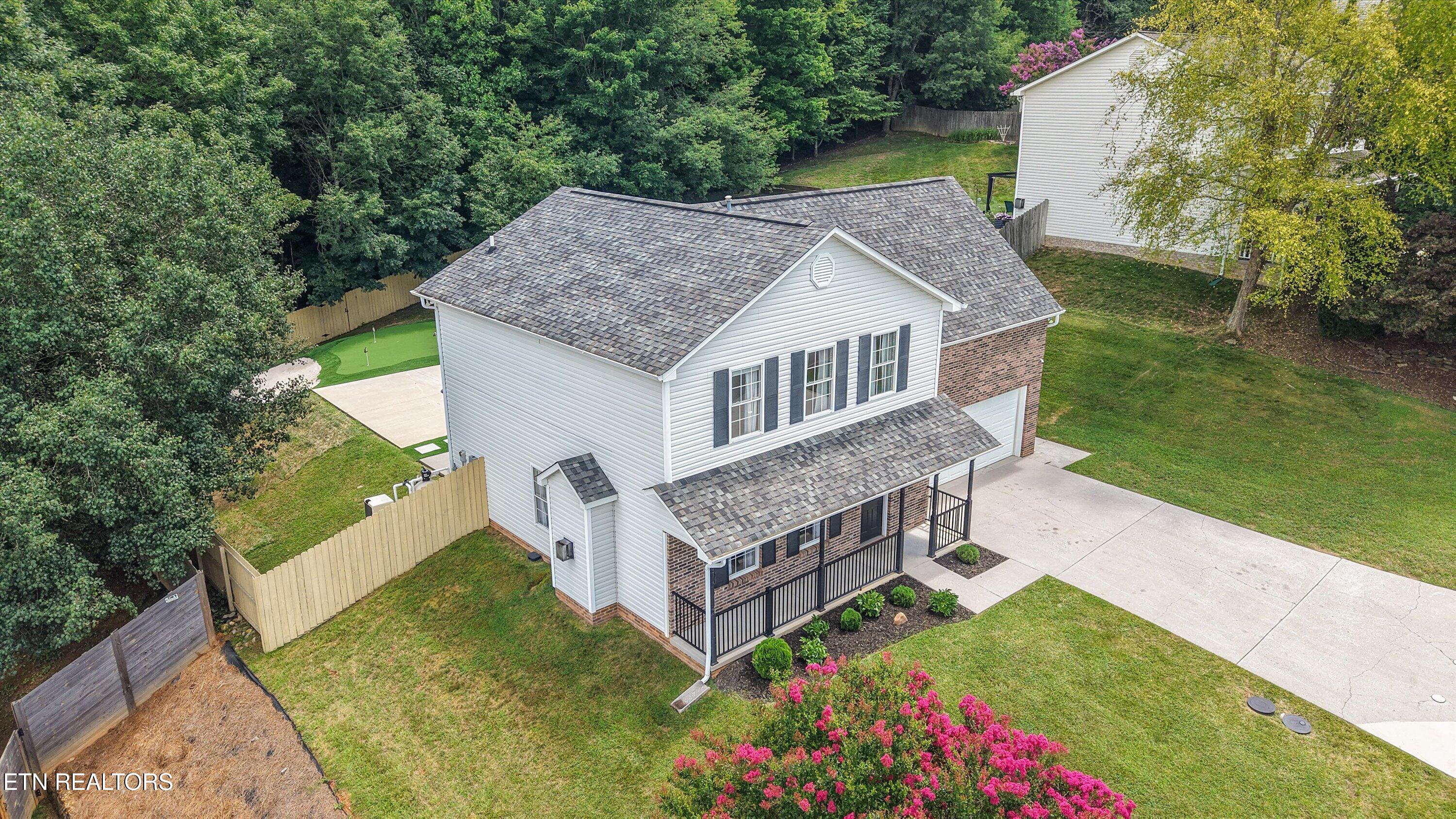 8300 Foxworth Trail Powell TN 37849