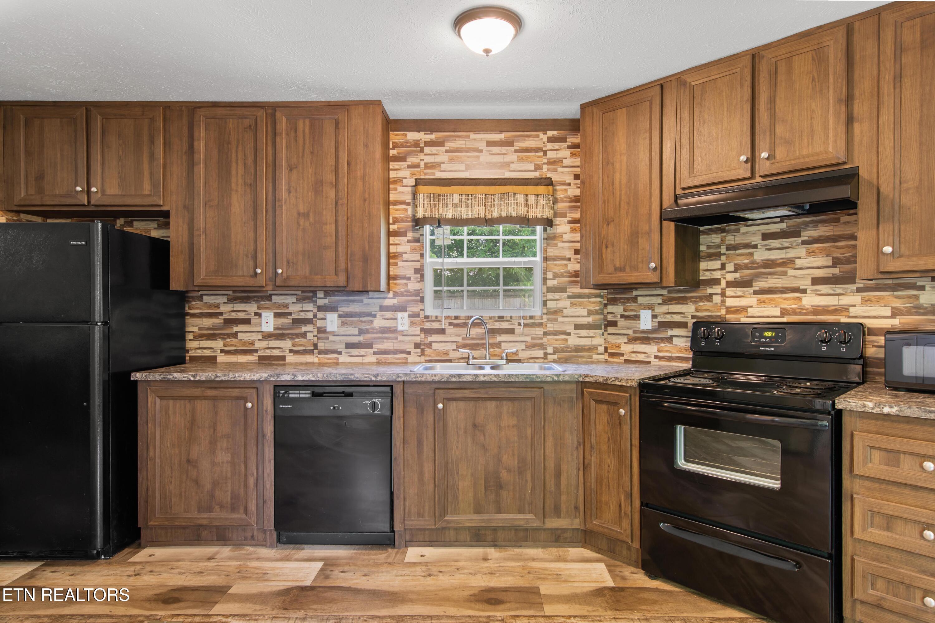 8654 Thorn Grove Pike Knoxville TN 37914