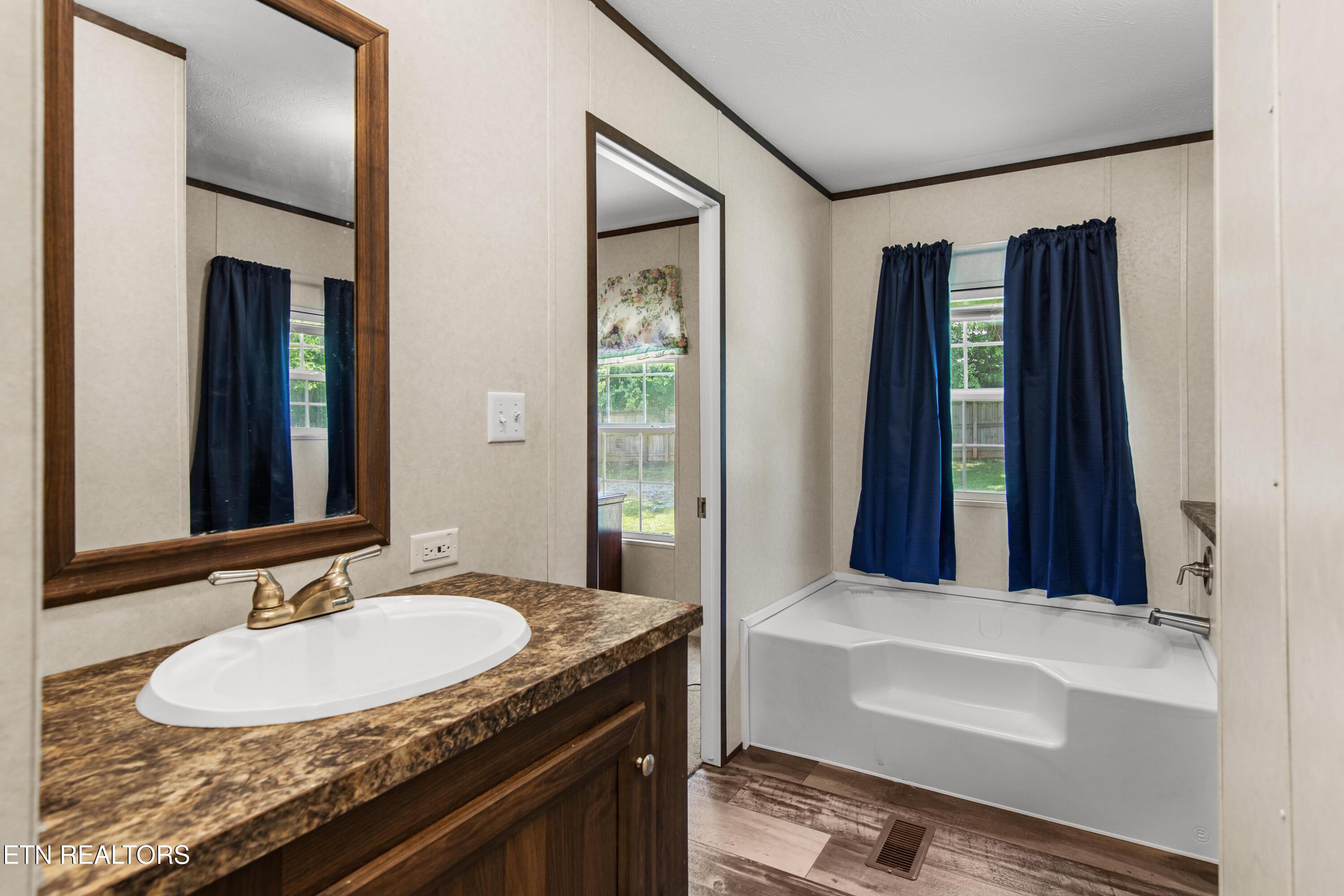 8654 Thorn Grove Pike Knoxville TN 37914