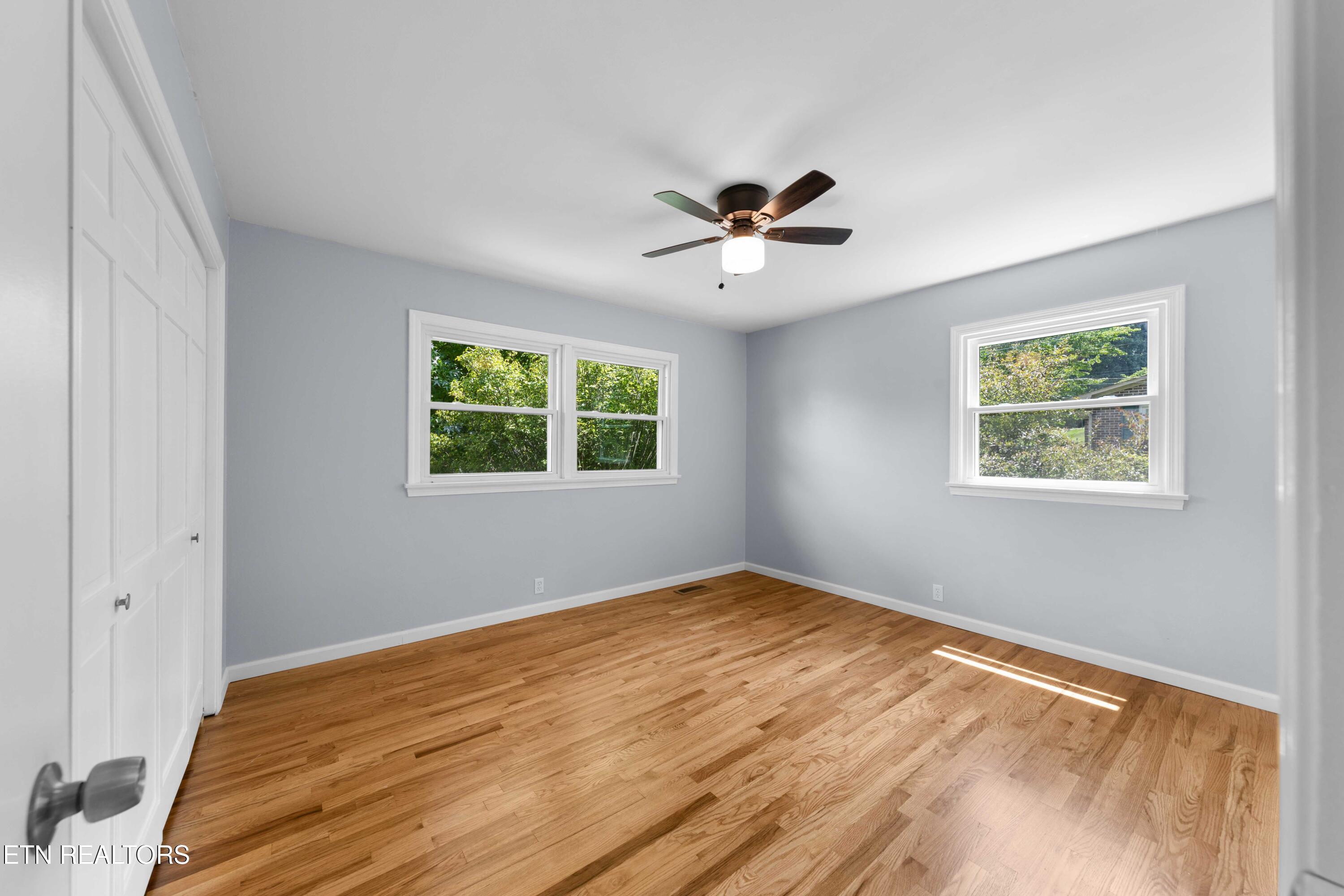 2001 Nandina Drive Knoxville TN 37912