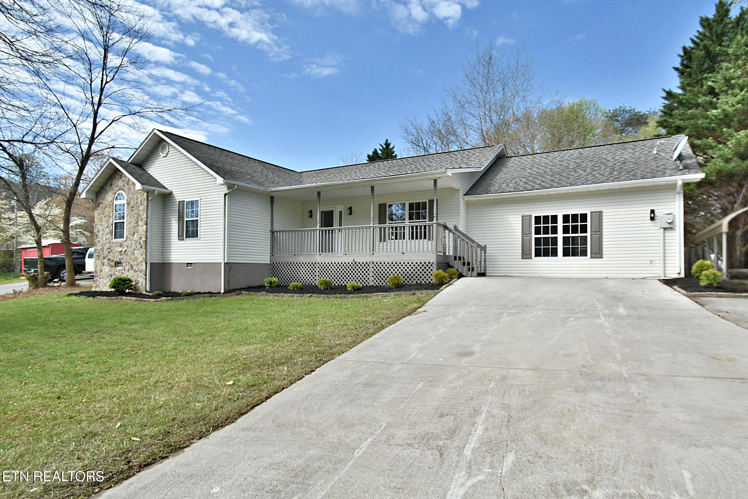 2913 Village Lane Sevierville TN 37862