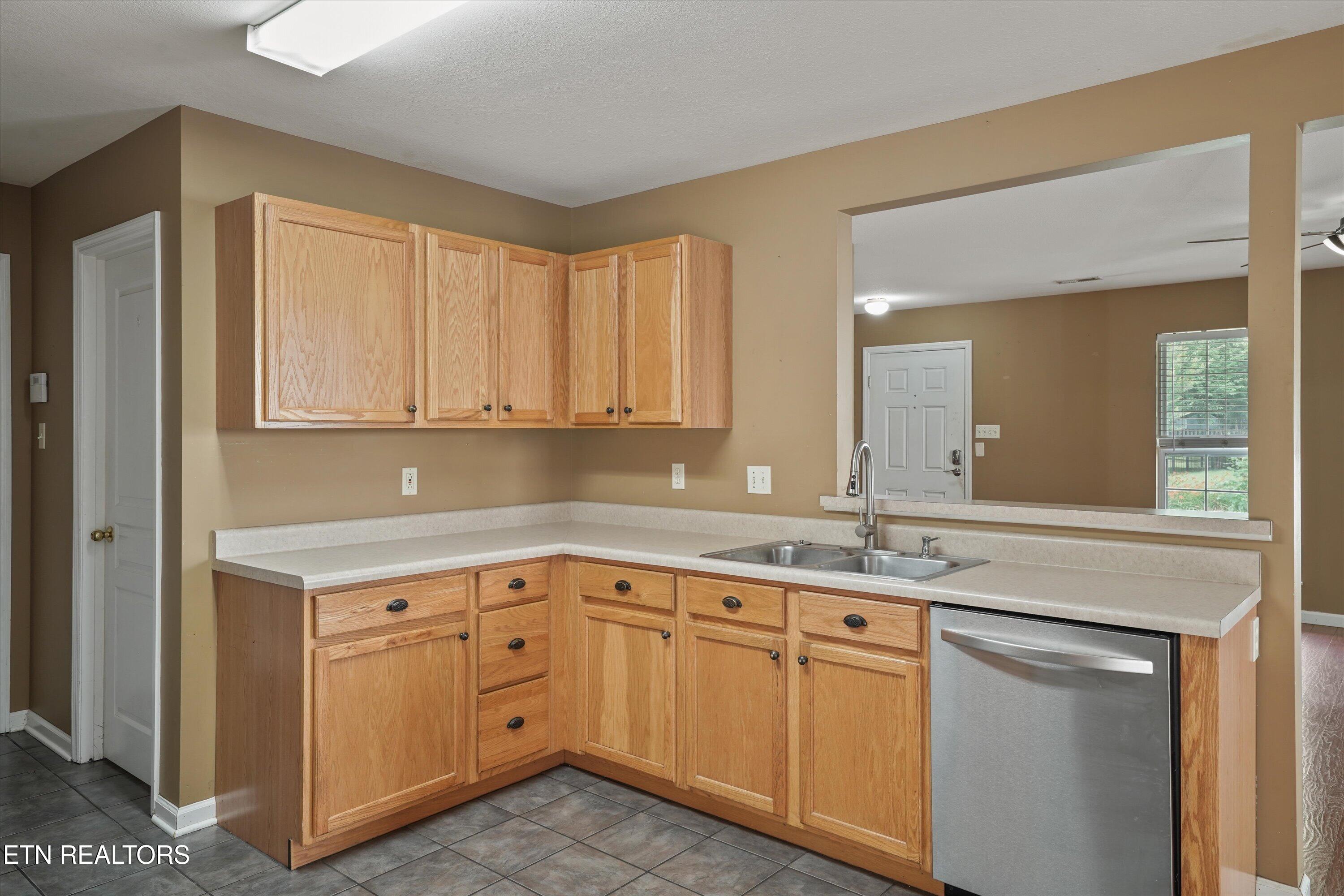 8125 Spring Haven Lane Knoxville TN 37919