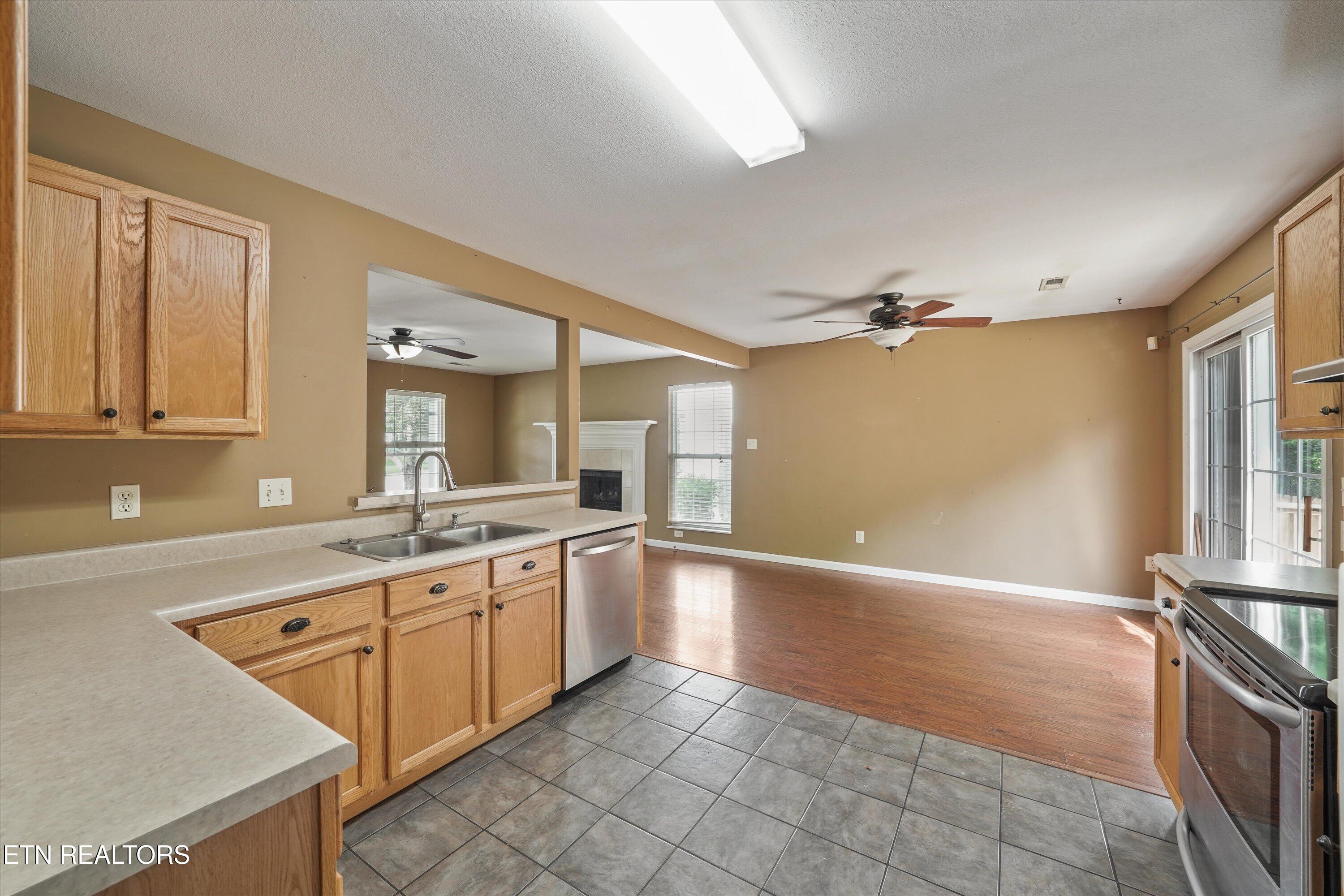 8125 Spring Haven Lane Knoxville TN 37919