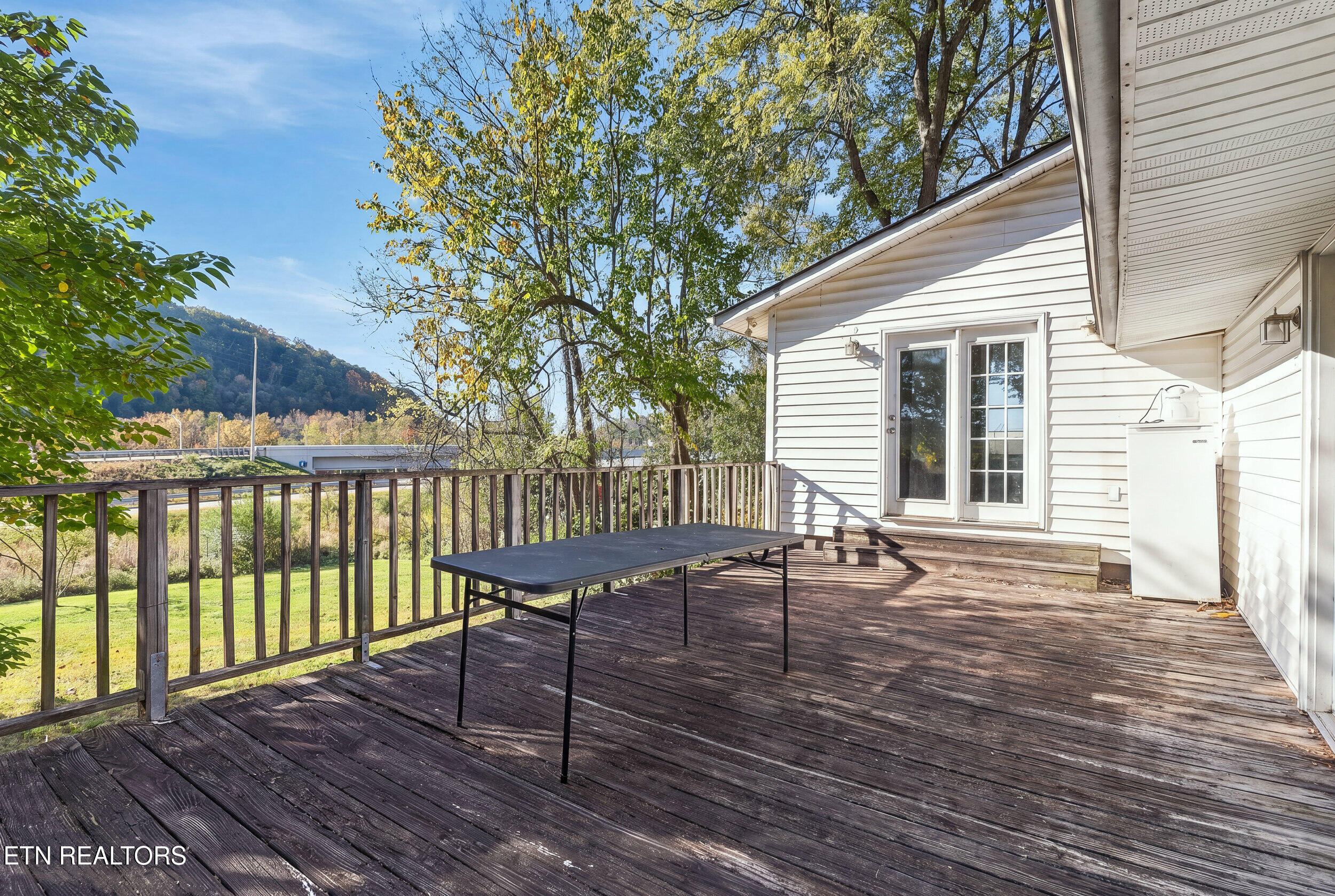 2646 Greenway Drive Knoxville TN 37918