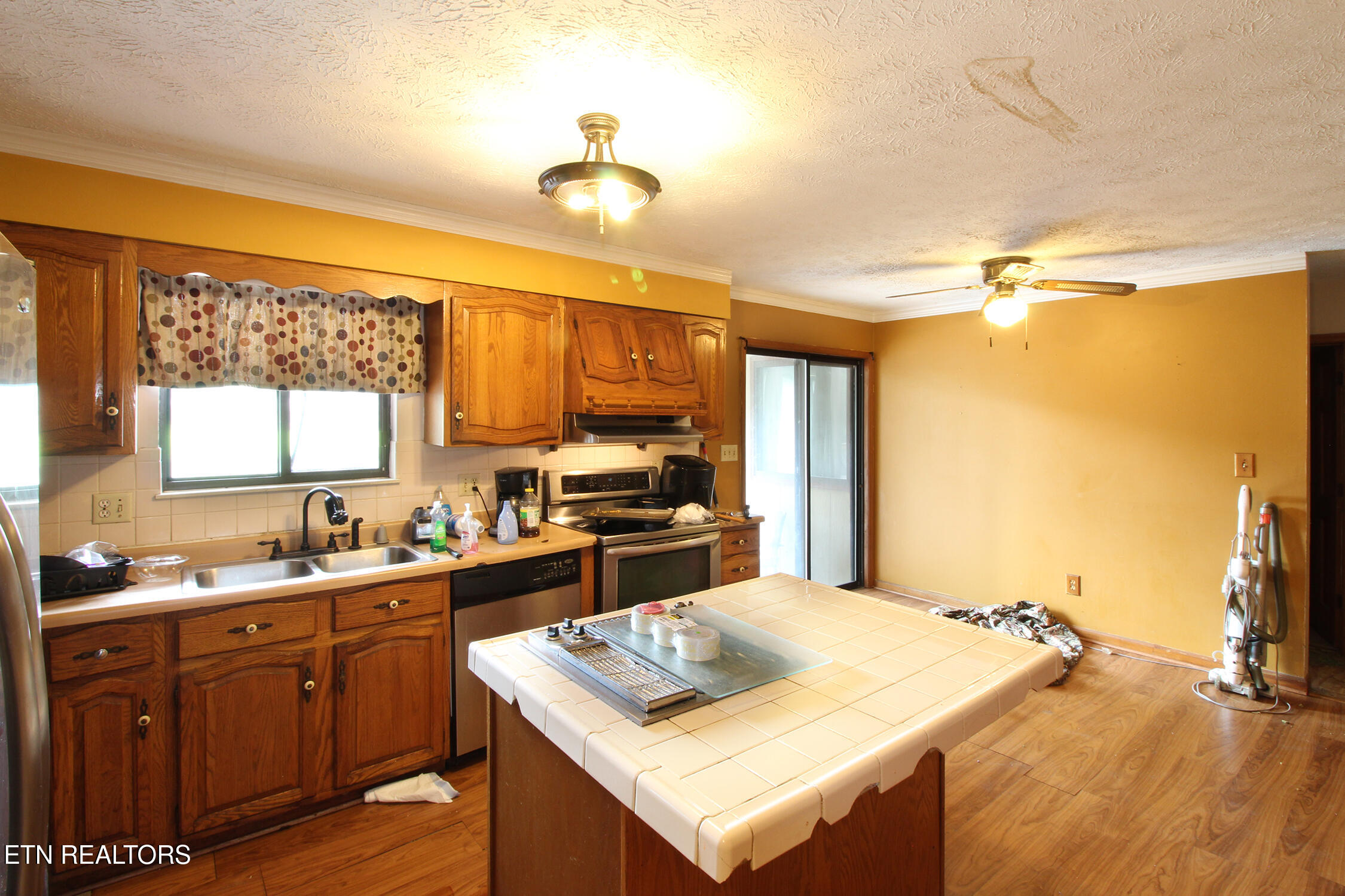 1816 River Shores Drive Knoxville TN 37914