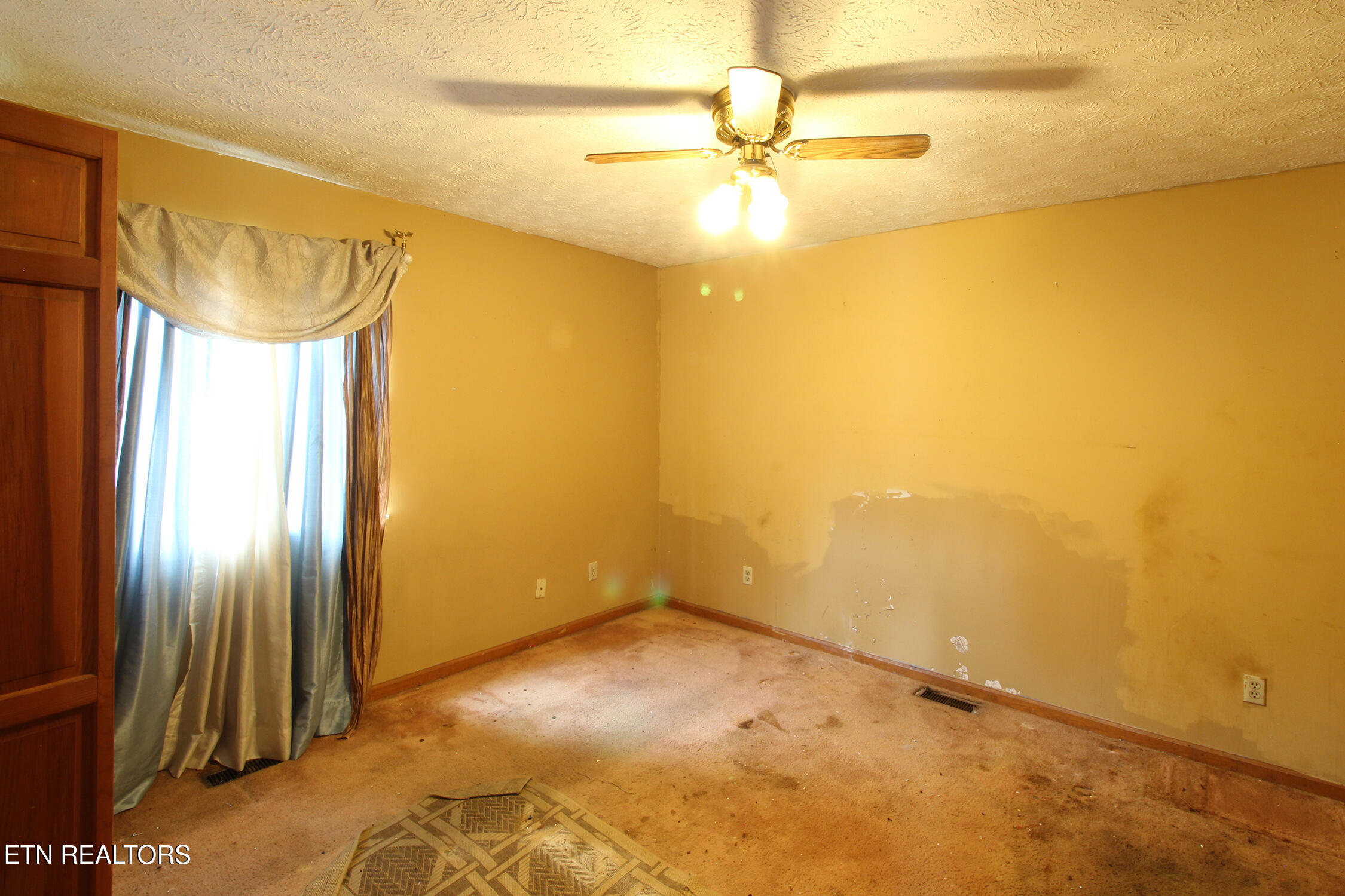 1816 River Shores Drive Knoxville TN 37914
