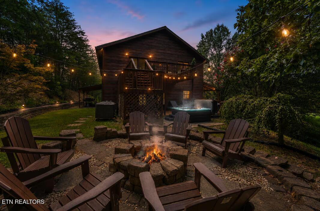 2489 Upper Middle Creek Road Sevierville TN 37876