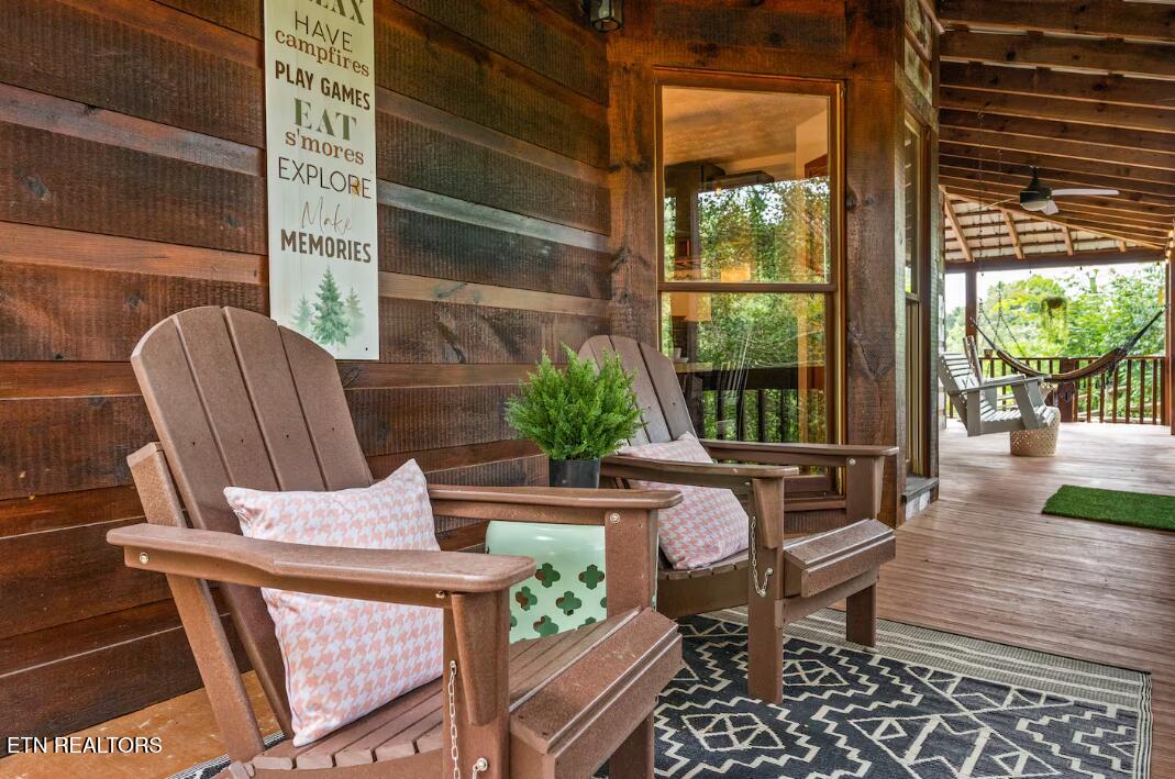 2489 Upper Middle Creek Road Sevierville TN 37876