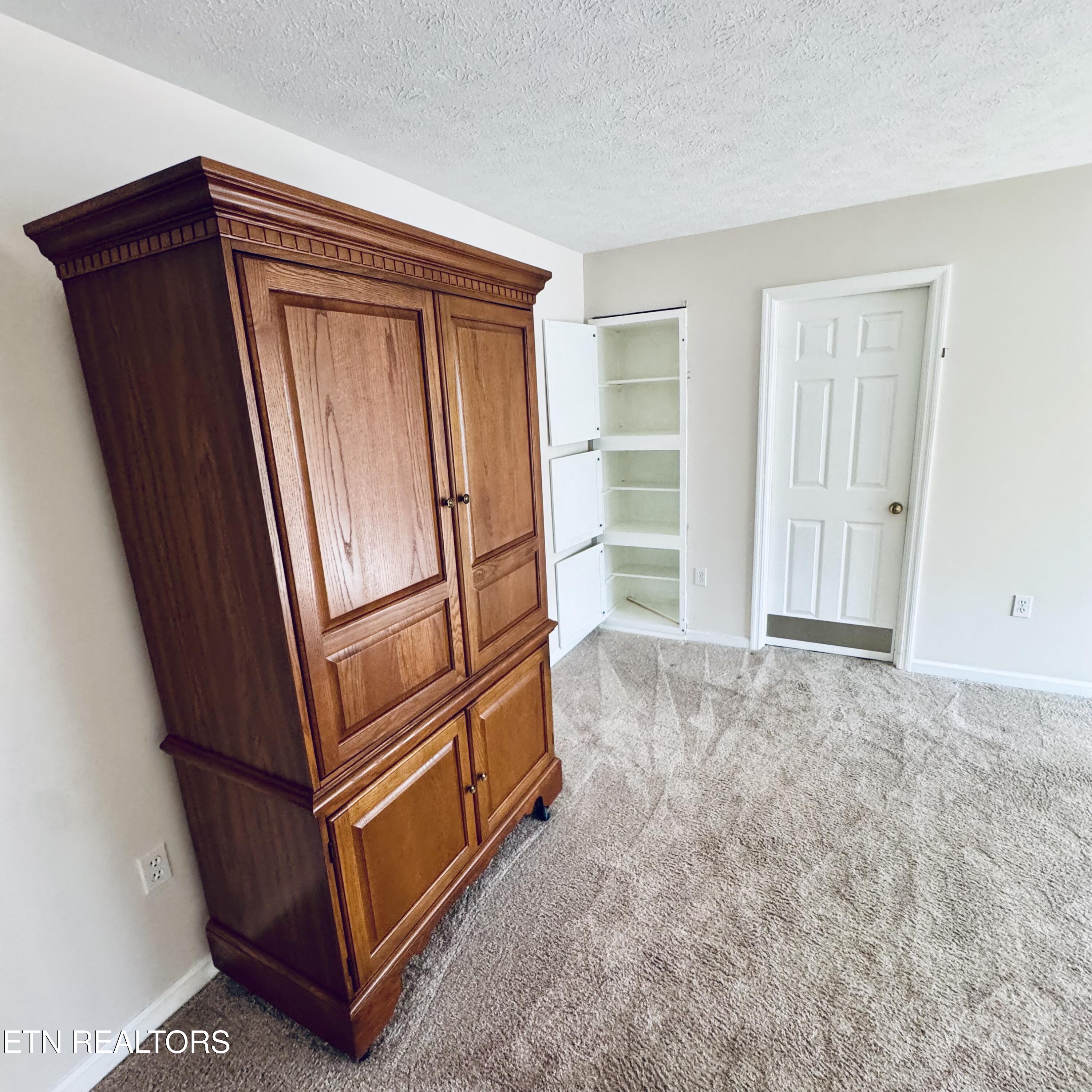 2970 Boyds Creek Highway Sevierville TN 37876