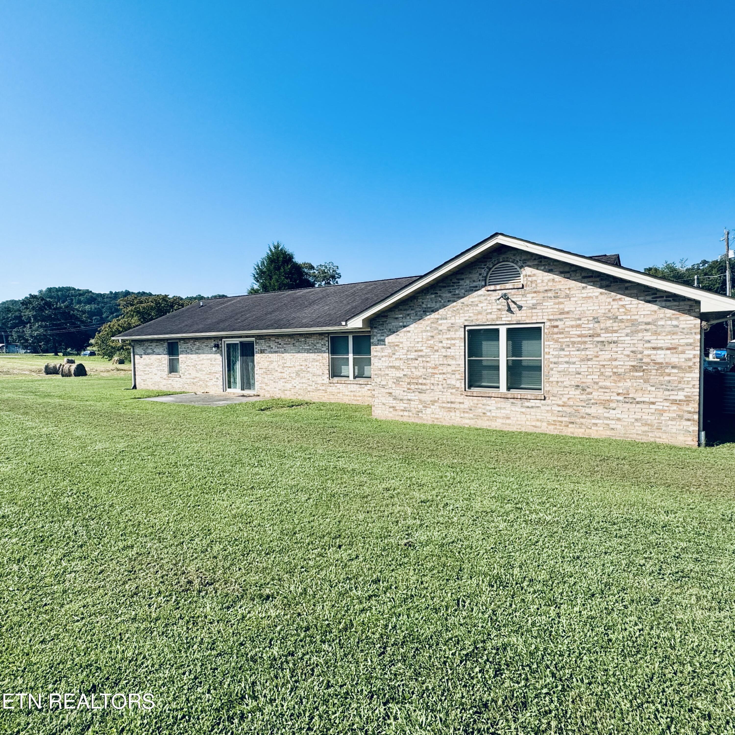 2970 Boyds Creek Highway Sevierville TN 37876