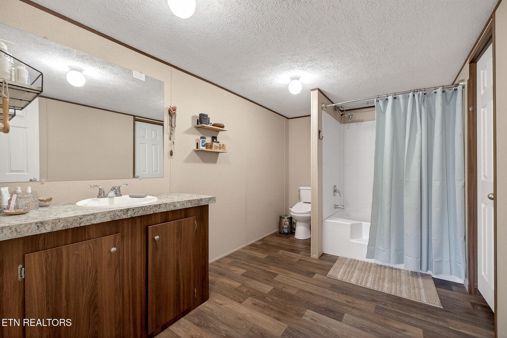 550 N Center Point Acres Walling TN 38587