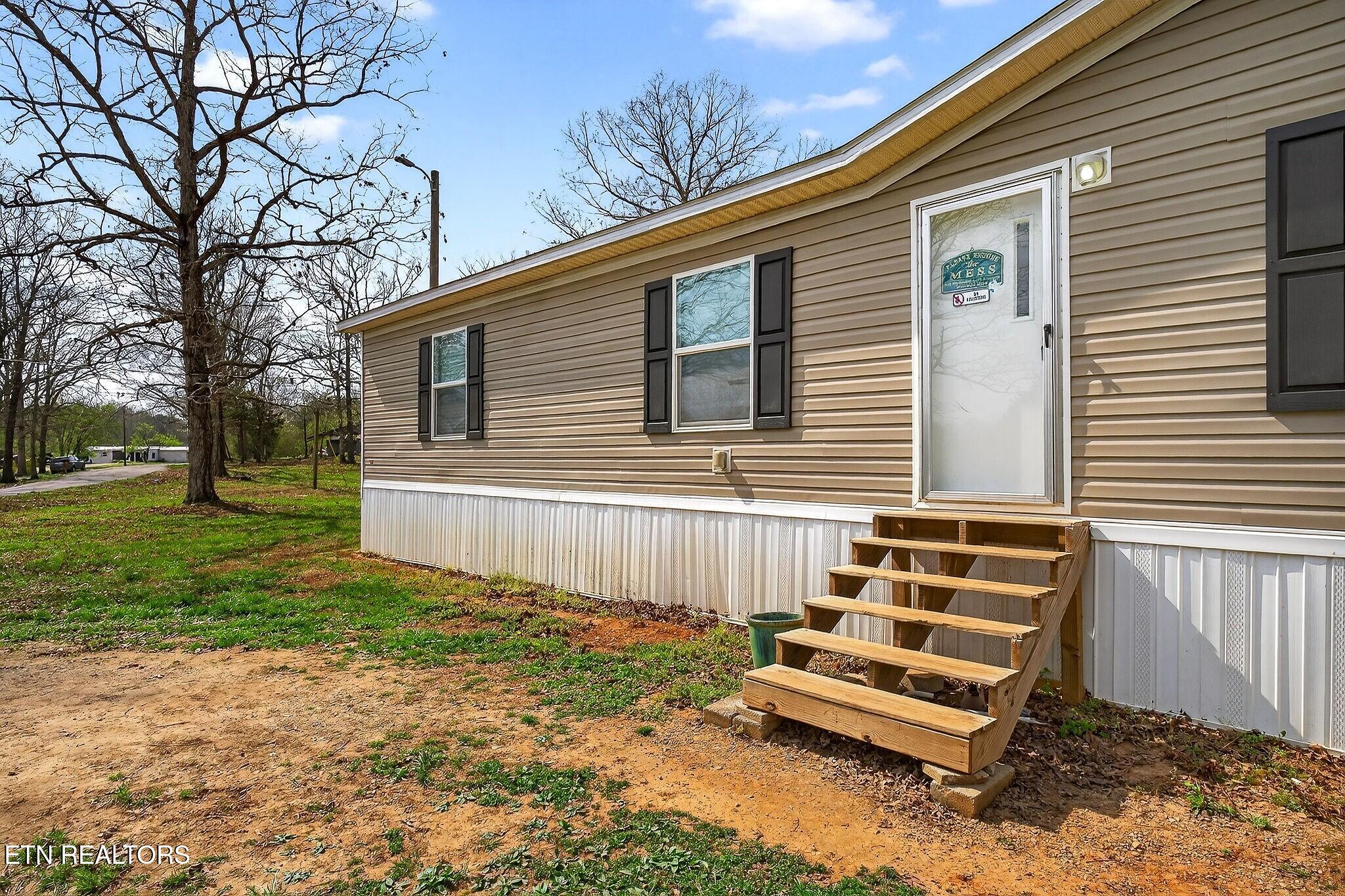 550 N Center Point Acres Walling TN 38587