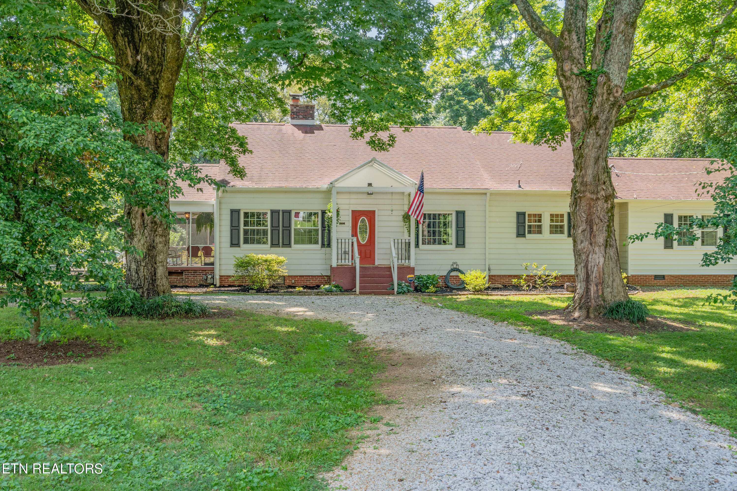 4818 Skyline Drive Knoxville TN 37914