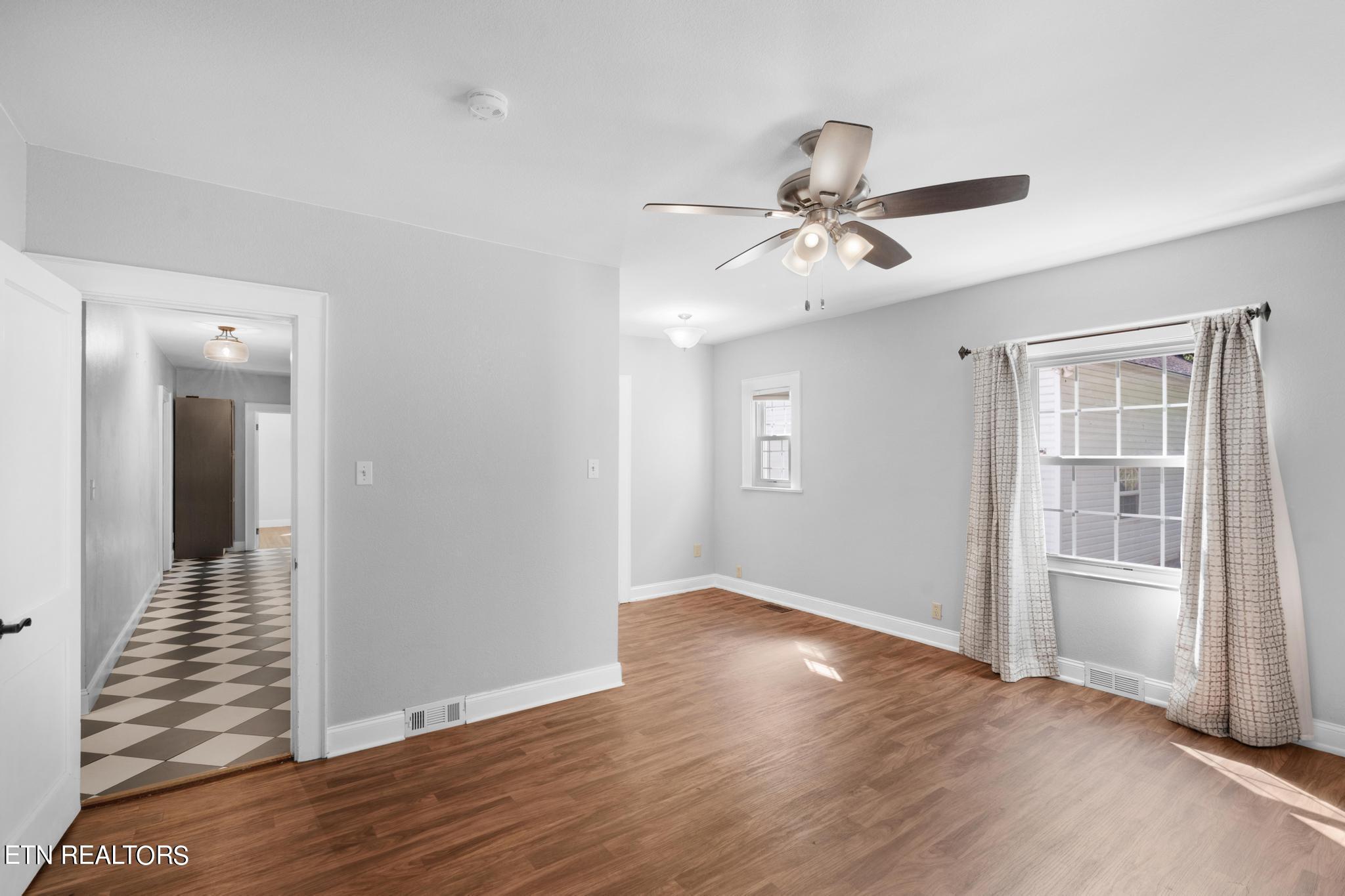 4818 Skyline Drive Knoxville TN 37914