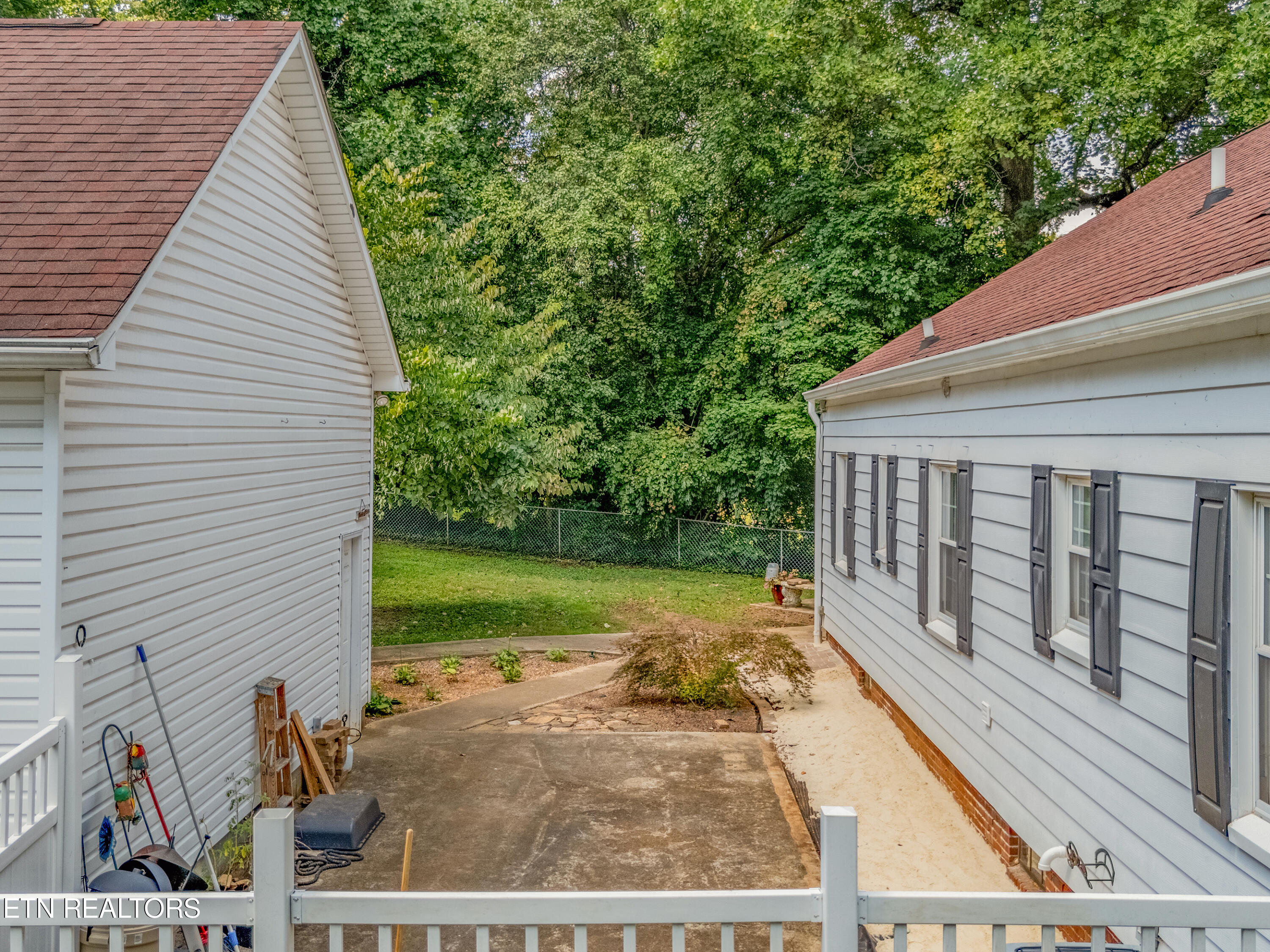 4818 Skyline Drive Knoxville TN 37914