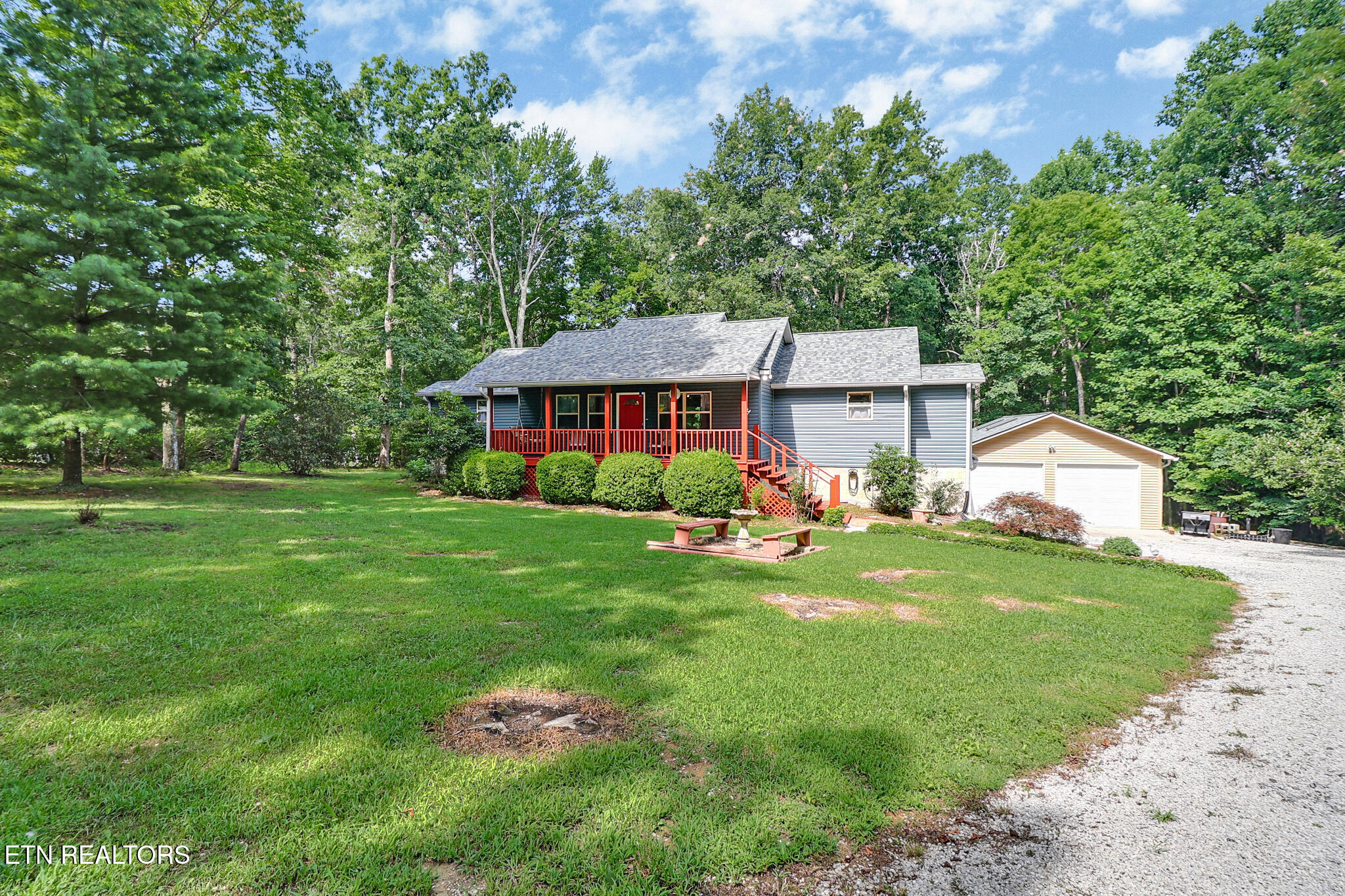 1104 Belmont Drive Monterey TN 38574