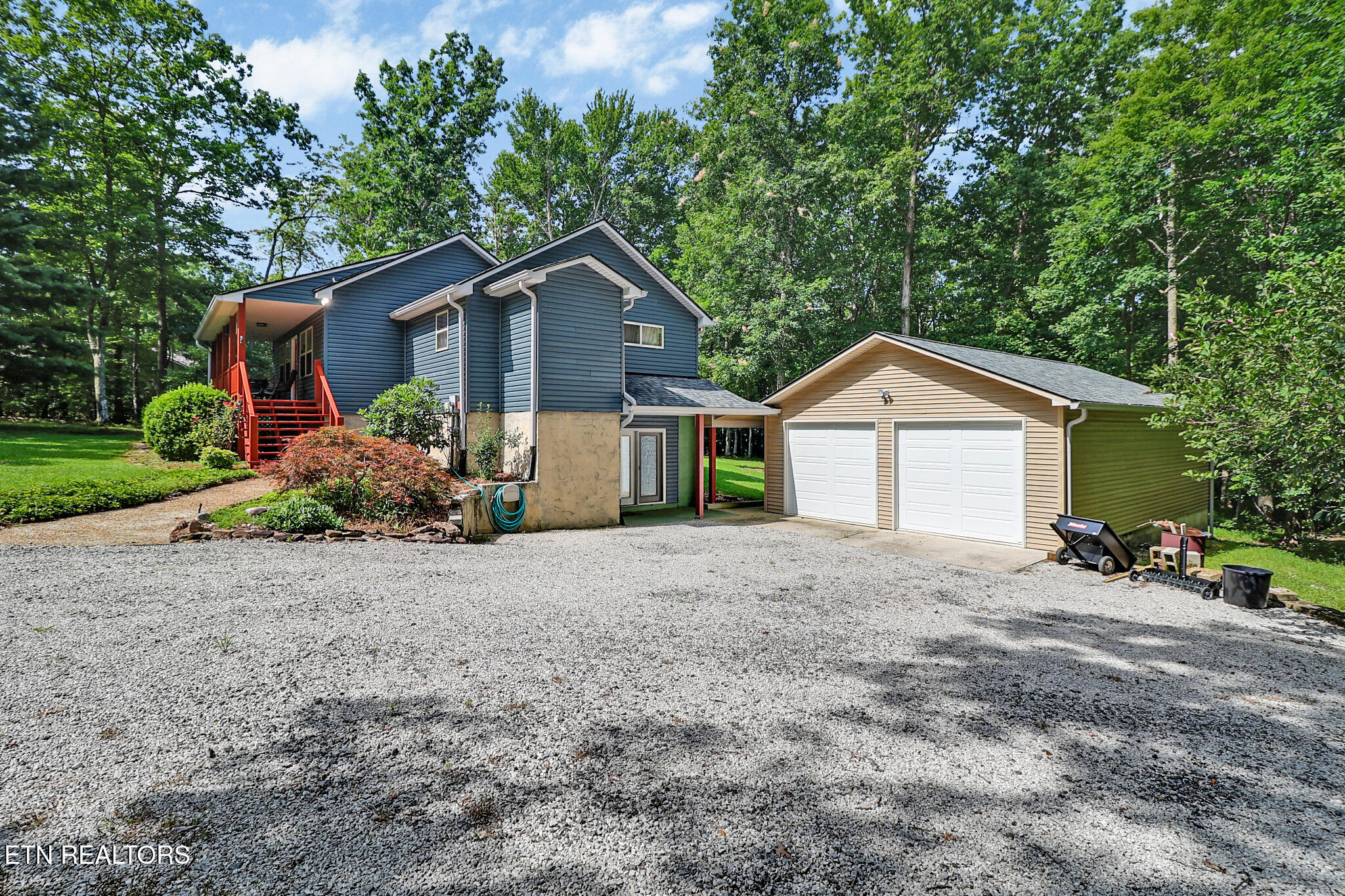 1104 Belmont Drive Monterey TN 38574