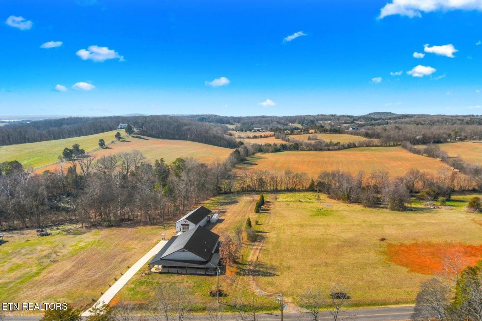 559 Morie Road Dandridge TN 37725