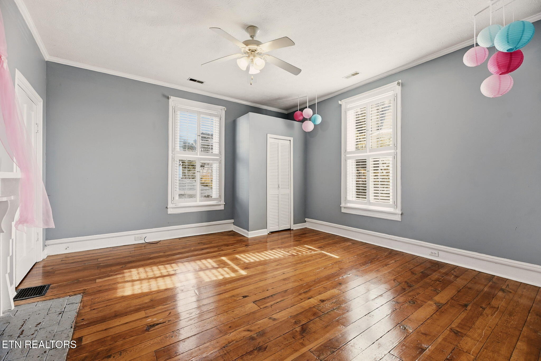 403 E 2nd Avenue Lenoir City TN 37771