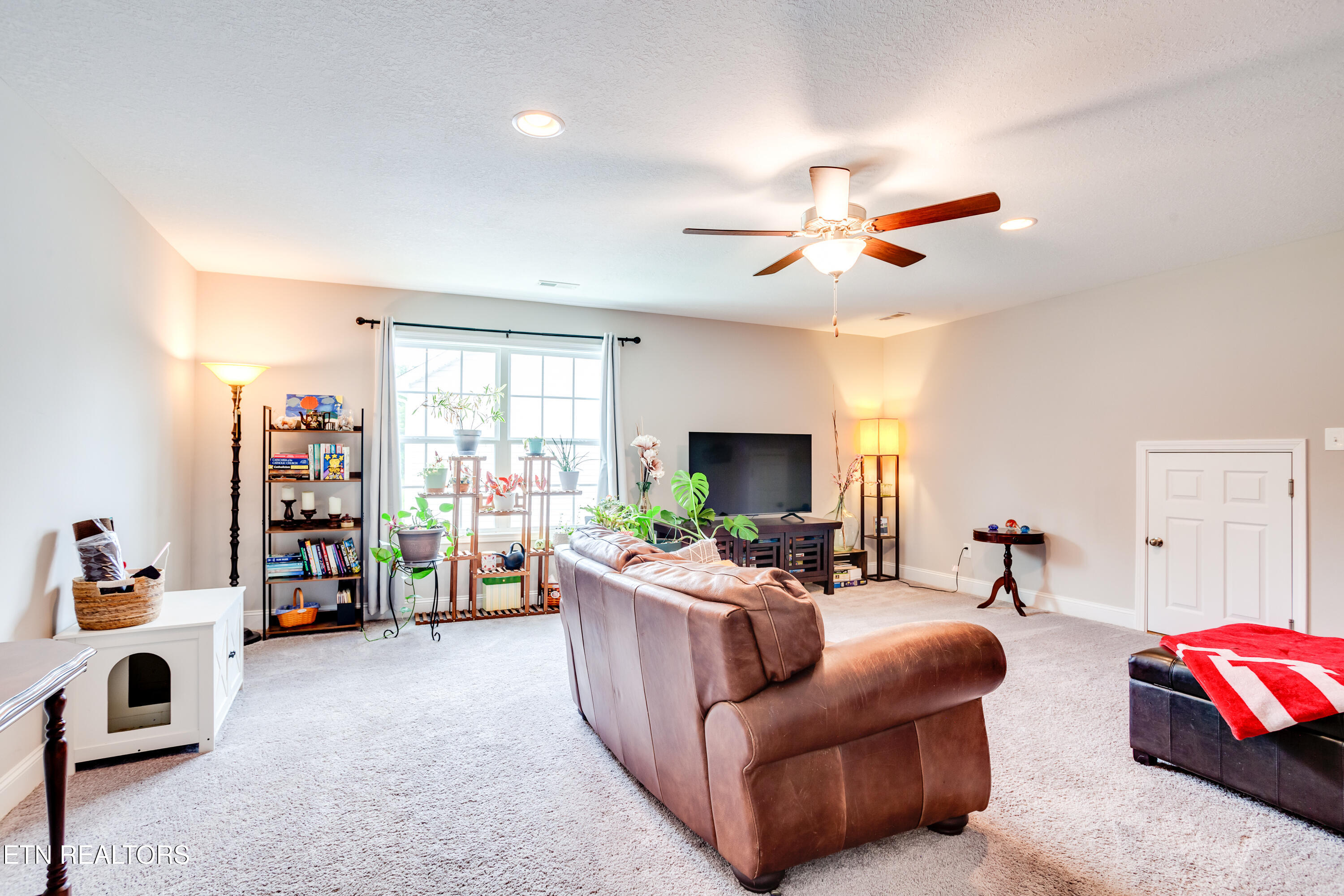 4841 Stoneyhurst Lane Knoxville TN 37918