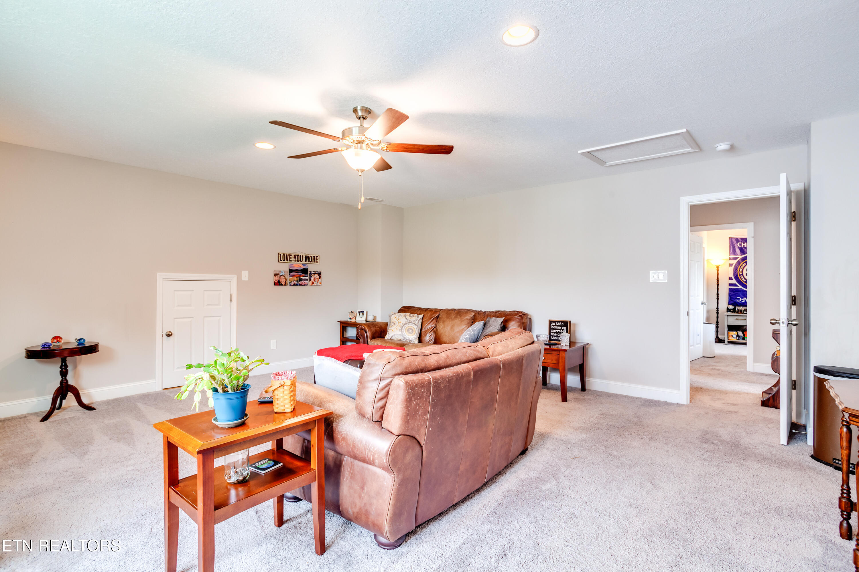 4841 Stoneyhurst Lane Knoxville TN 37918
