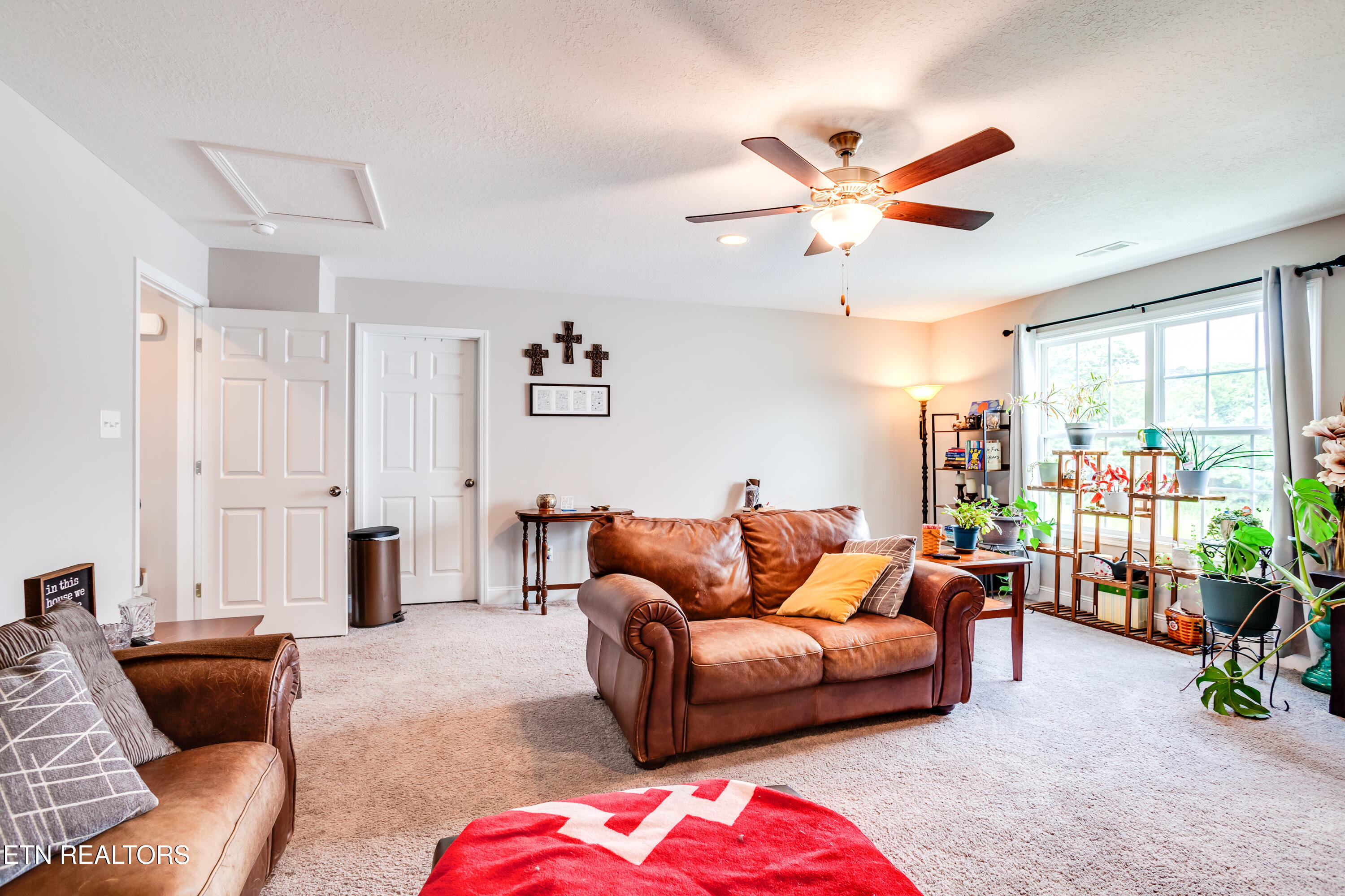 4841 Stoneyhurst Lane Knoxville TN 37918