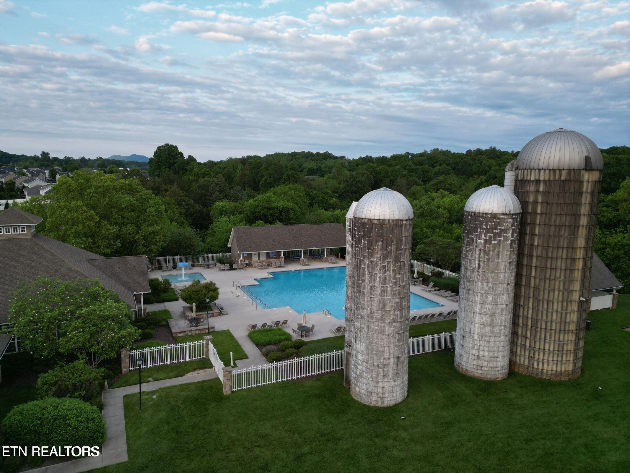 4841 Stoneyhurst Lane Knoxville TN 37918