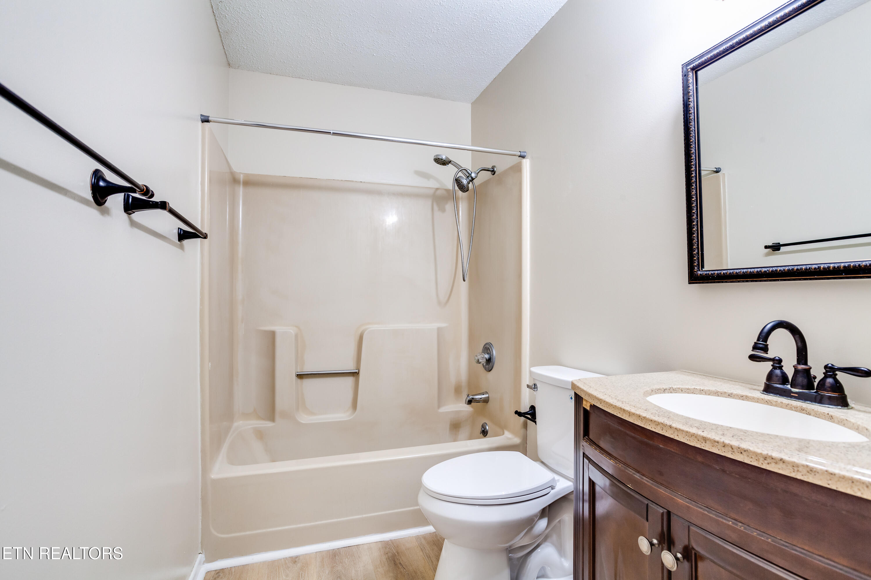 105 Tracy Lane Oak Ridge TN 37830