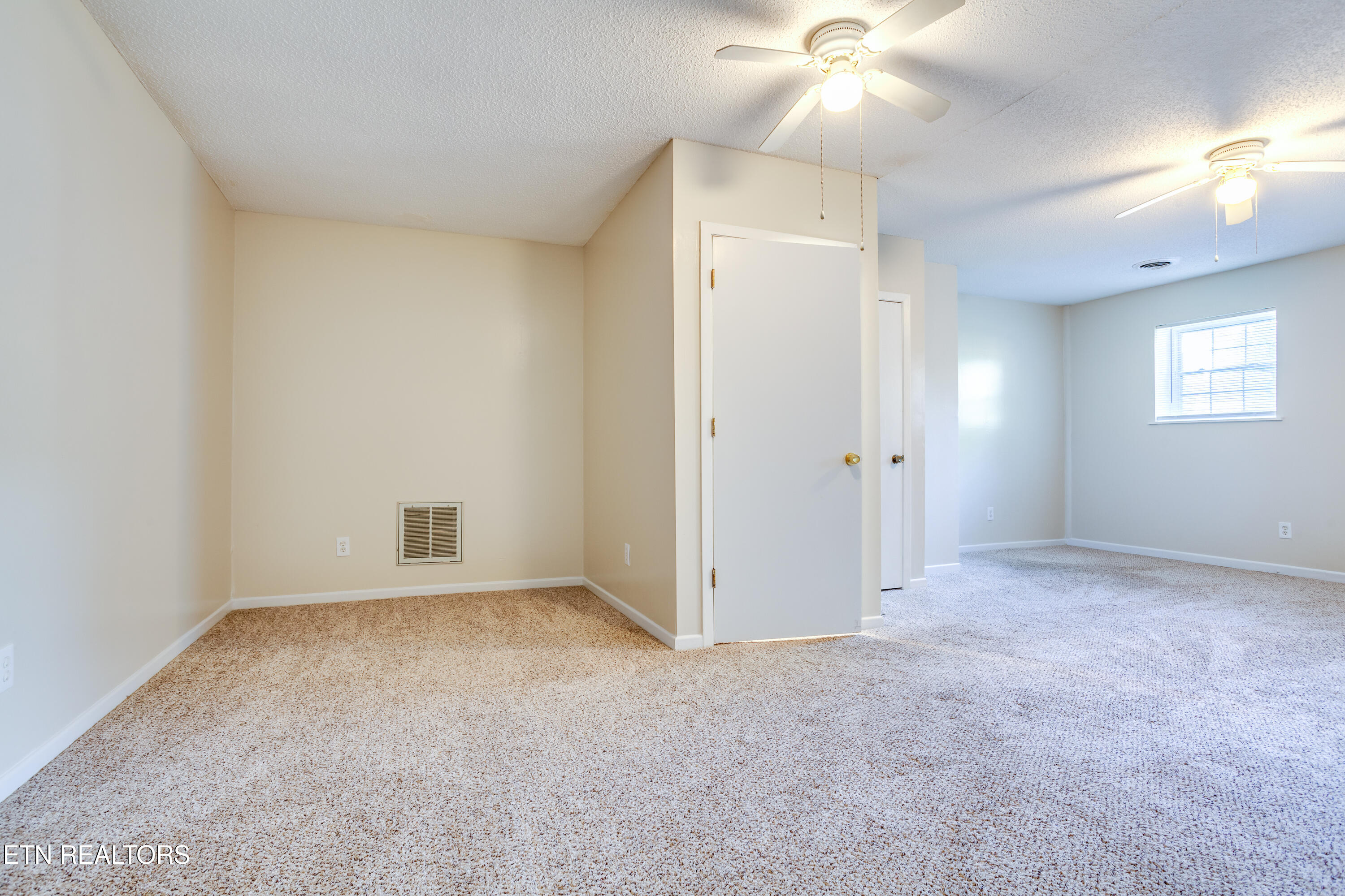 105 Tracy Lane Oak Ridge TN 37830