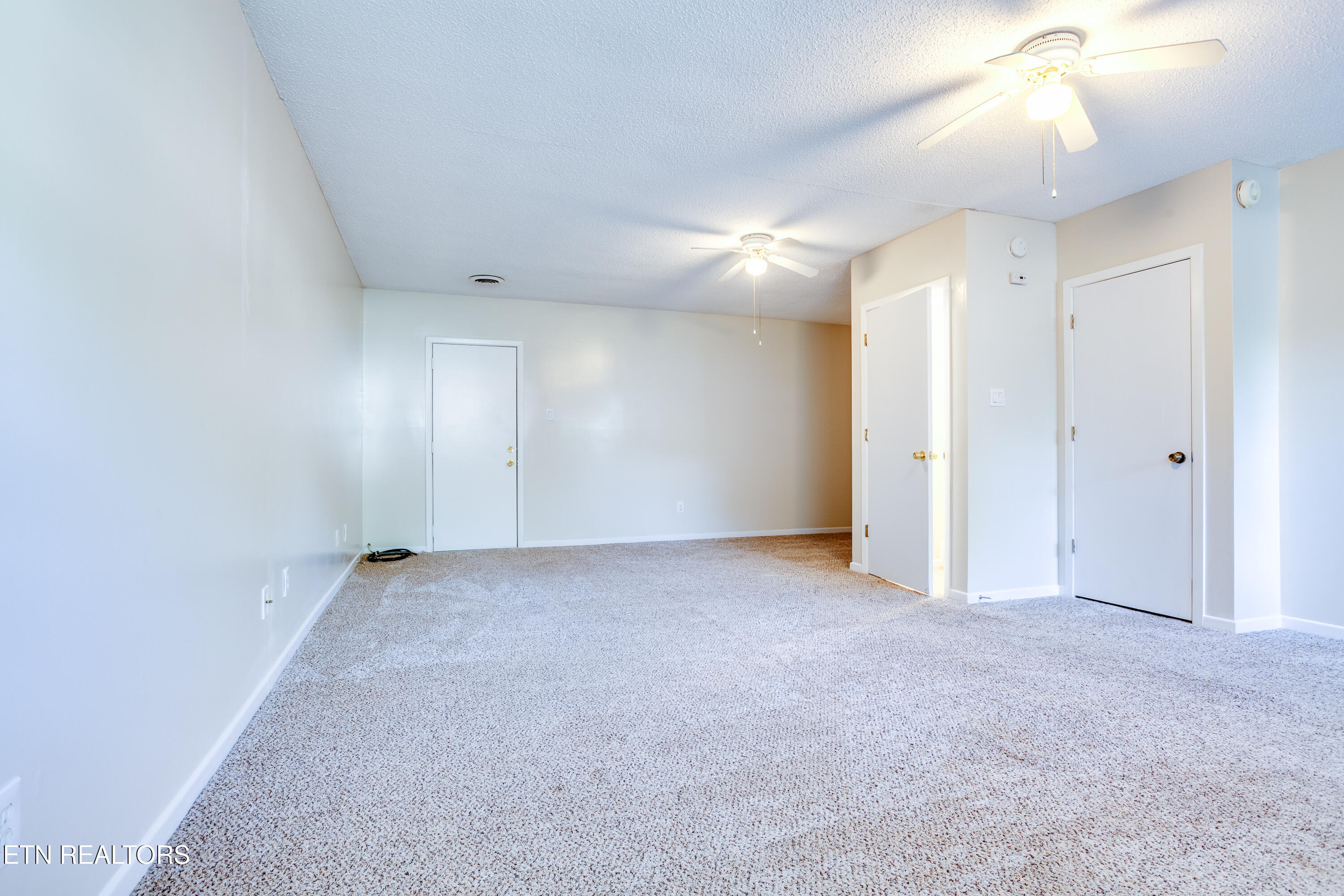 105 Tracy Lane Oak Ridge TN 37830