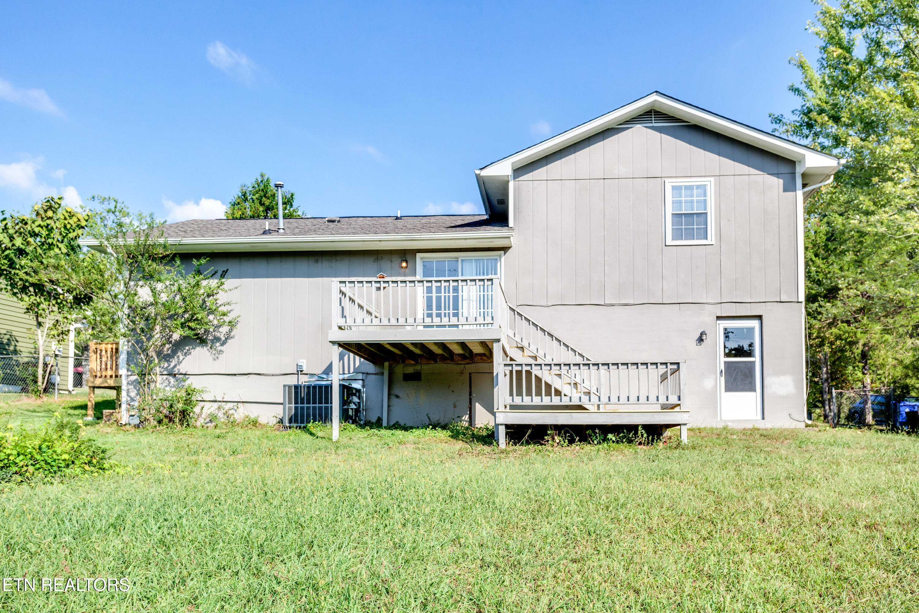 105 Tracy Lane Oak Ridge TN 37830