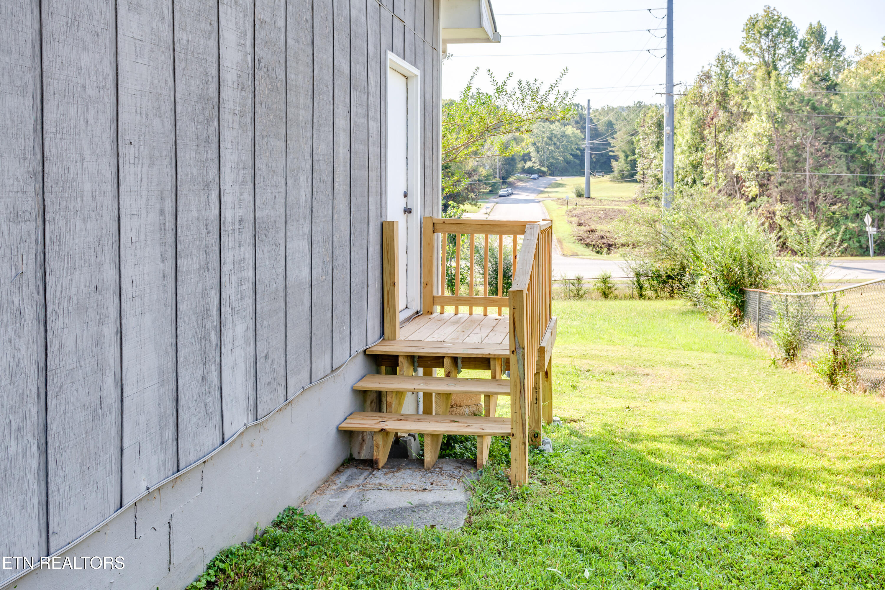 105 Tracy Lane Oak Ridge TN 37830