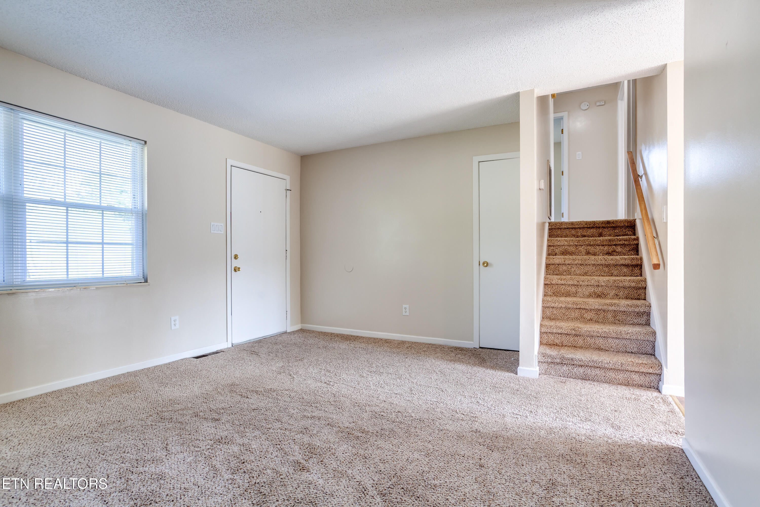 105 Tracy Lane Oak Ridge TN 37830