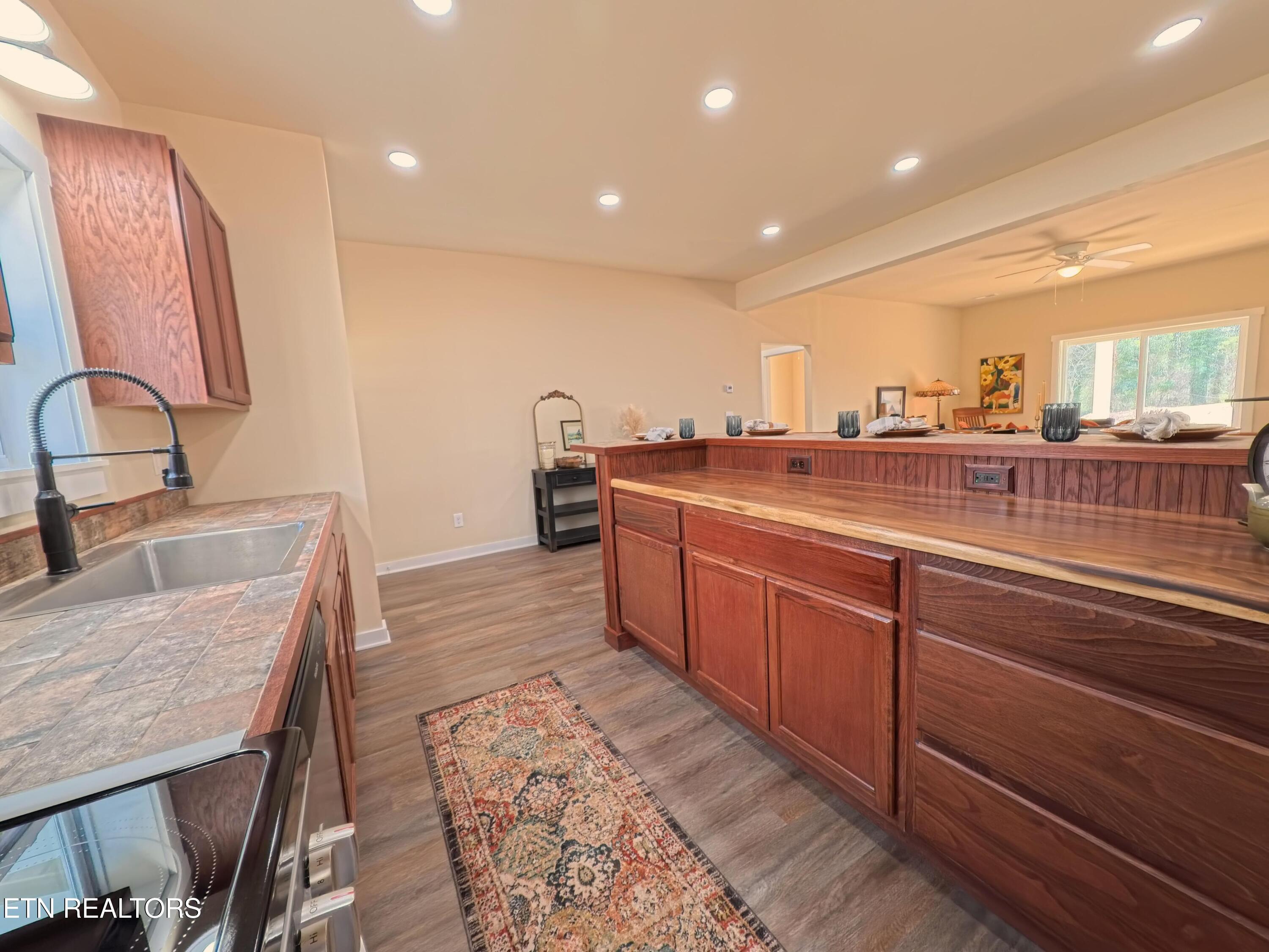 104 Marion Road Oak Ridge TN 37830