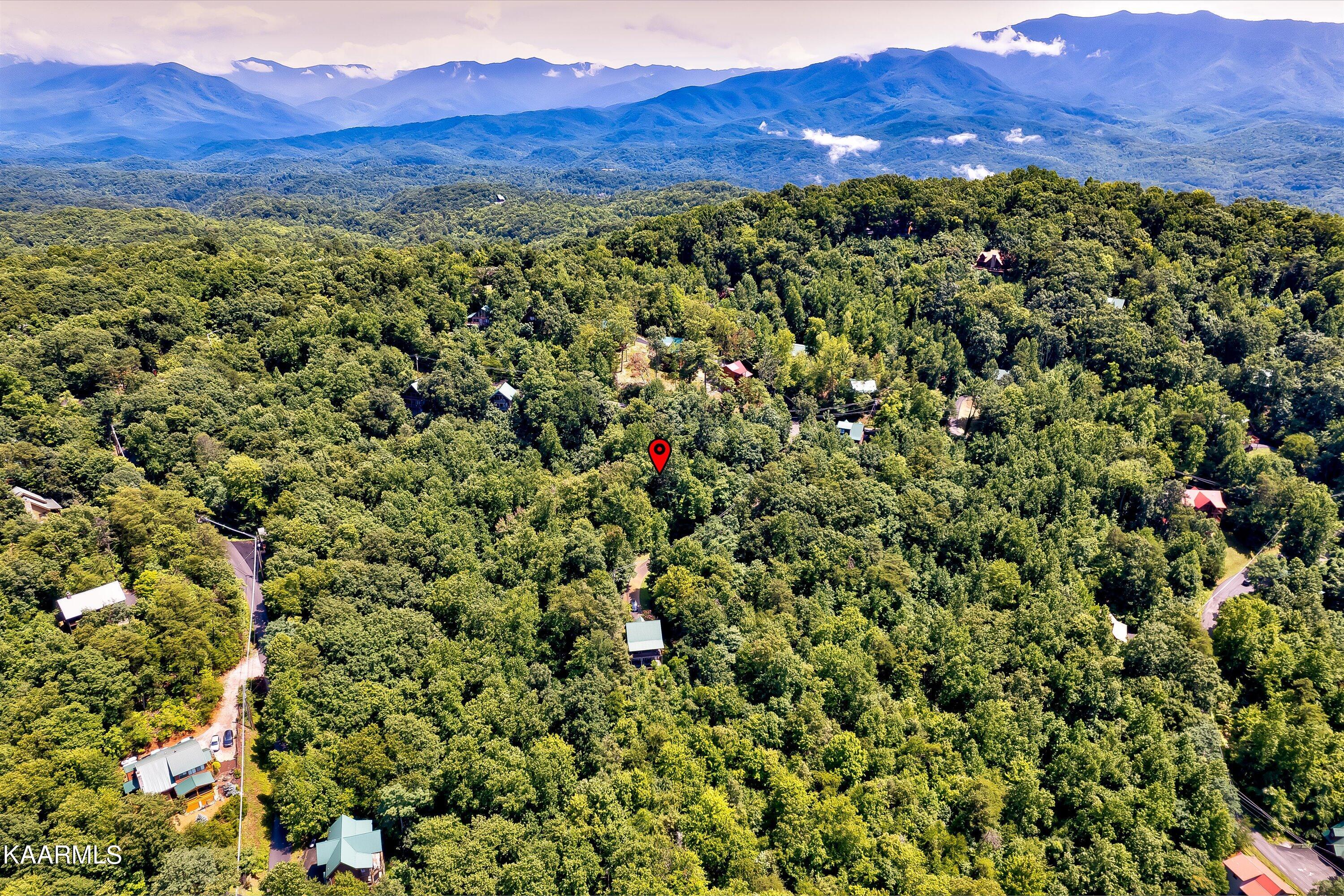 662 Battle Top Road Sevierville TN 37876
