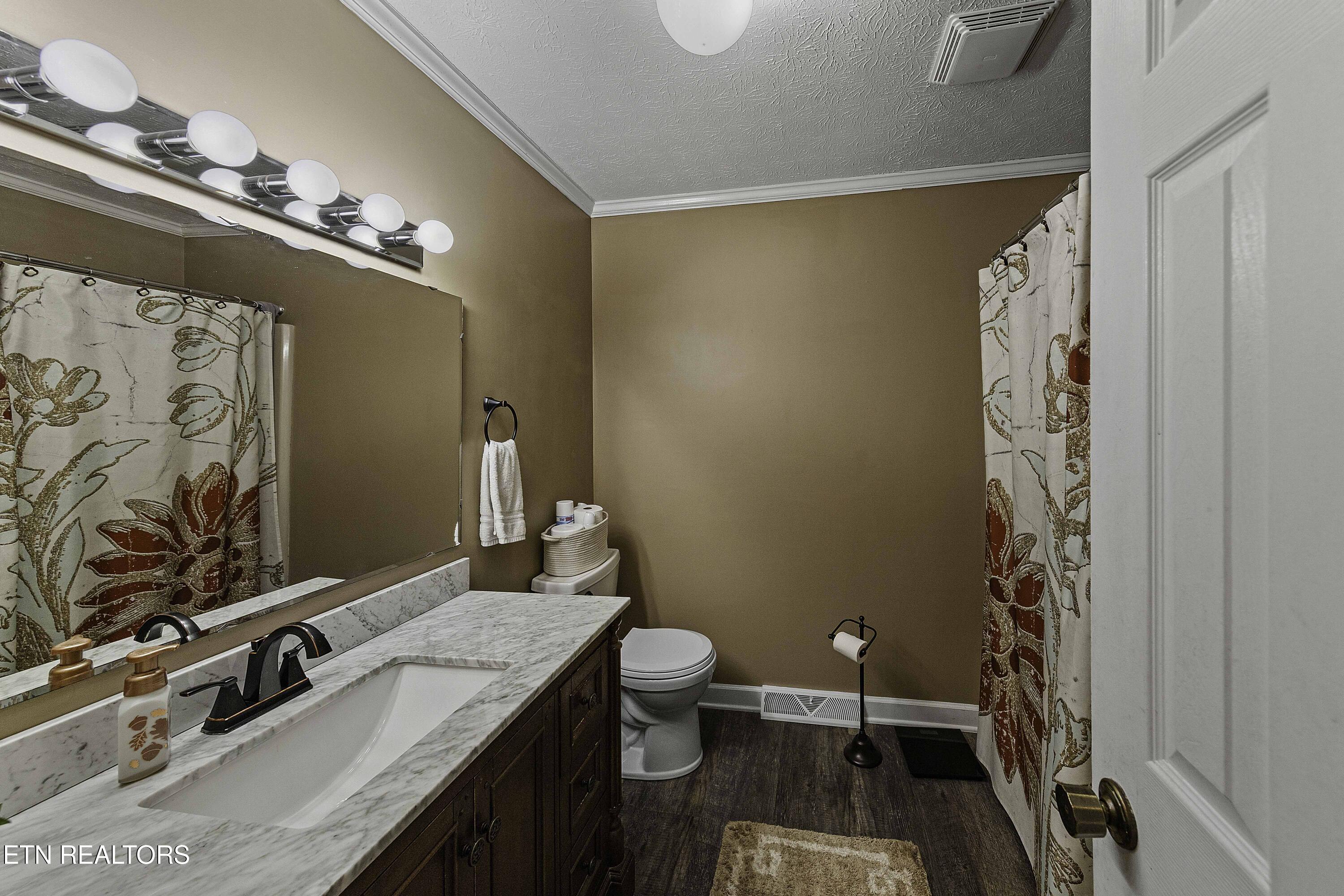 8452 Carr Lane Knoxville TN 37938