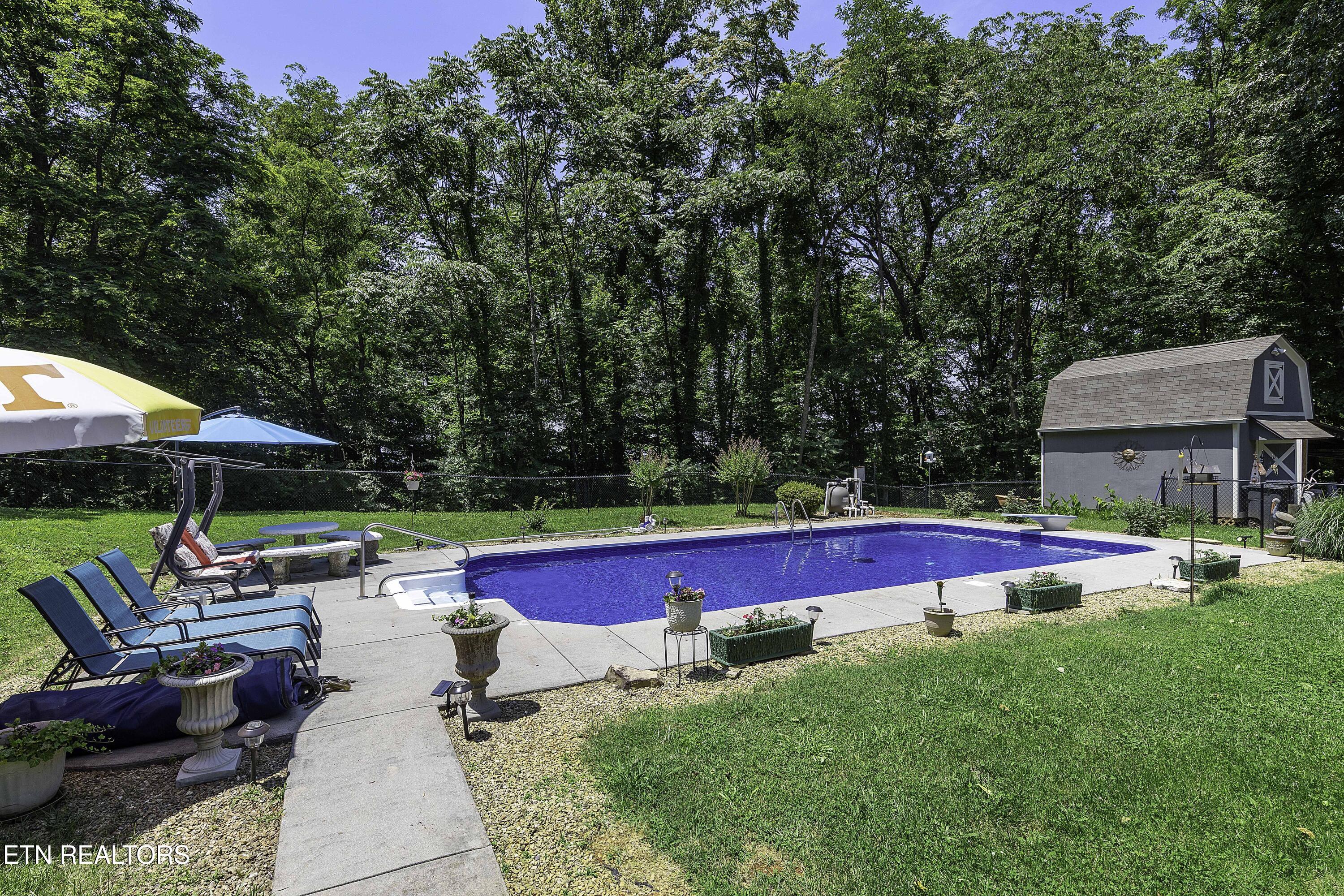 8452 Carr Lane Knoxville TN 37938
