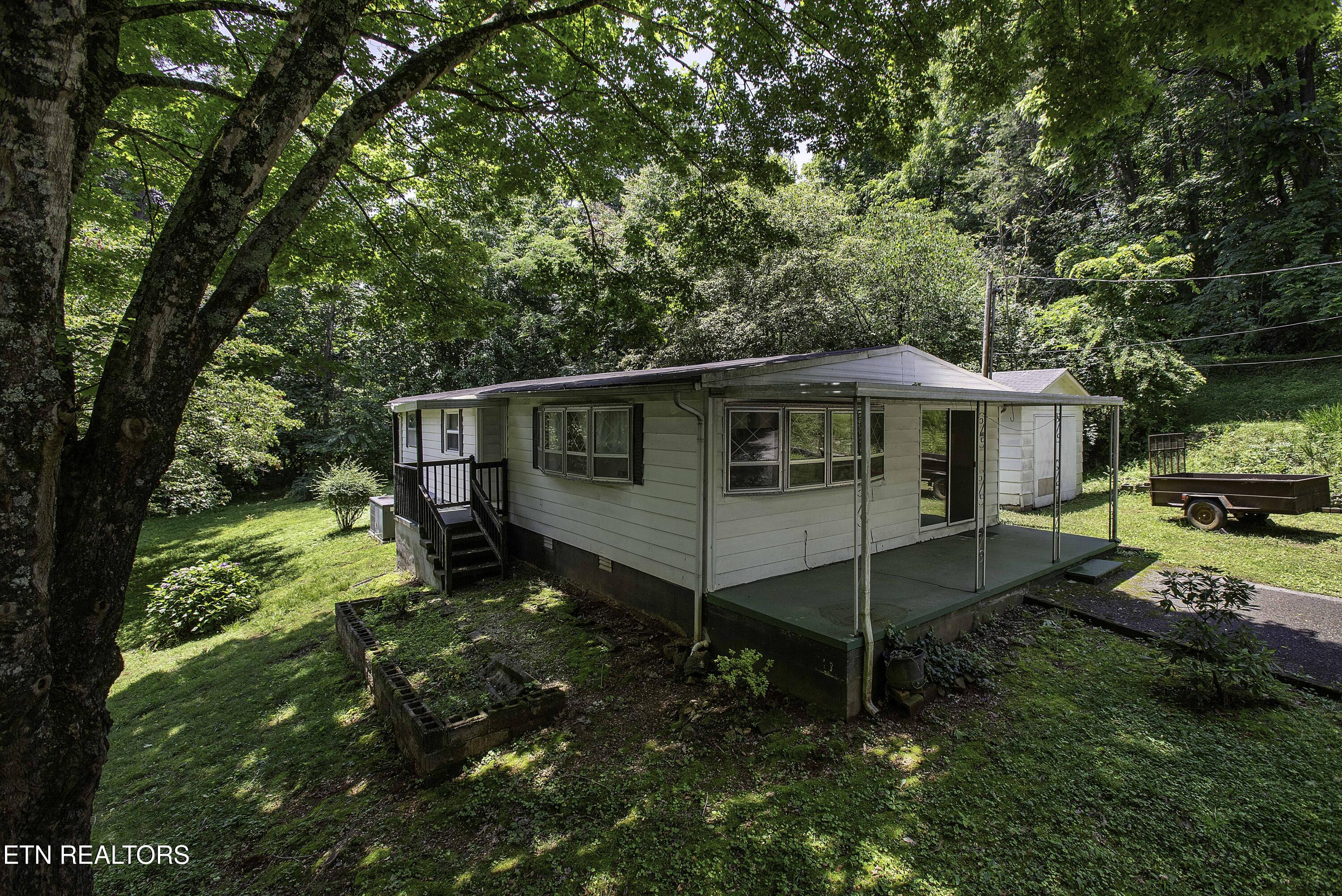 8452 Carr Lane Knoxville TN 37938