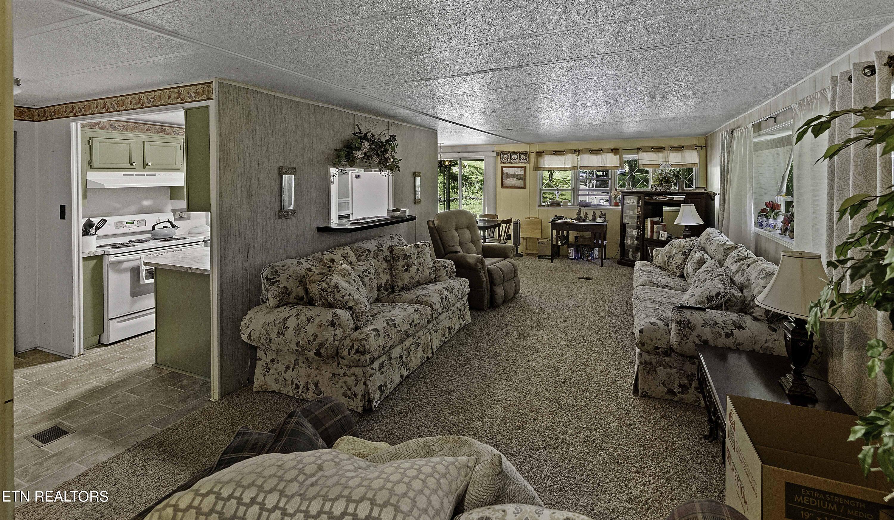 8452 Carr Lane Knoxville TN 37938