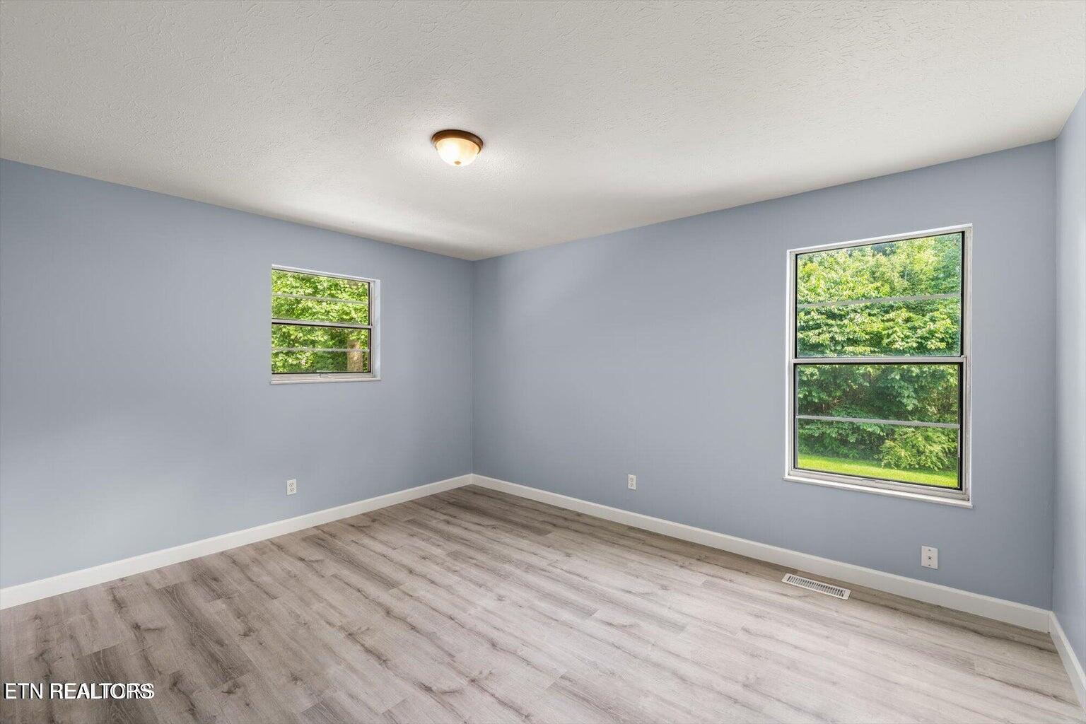 522 Henderson Drive Madisonville TN 37354