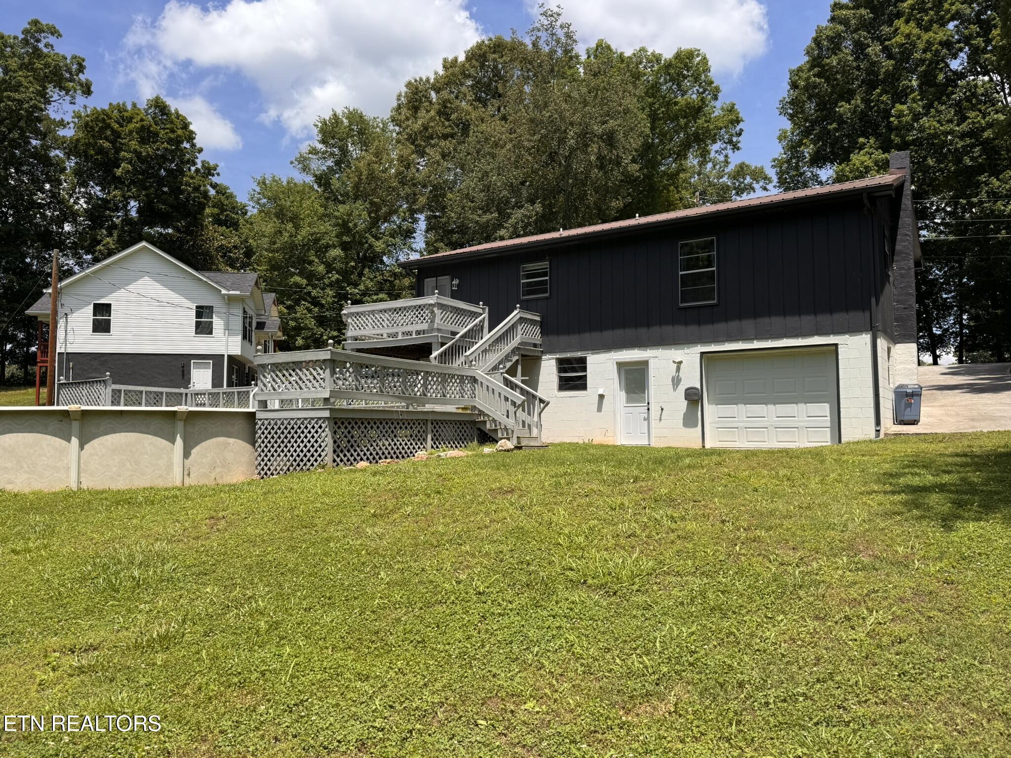 522 Henderson Drive Madisonville TN 37354