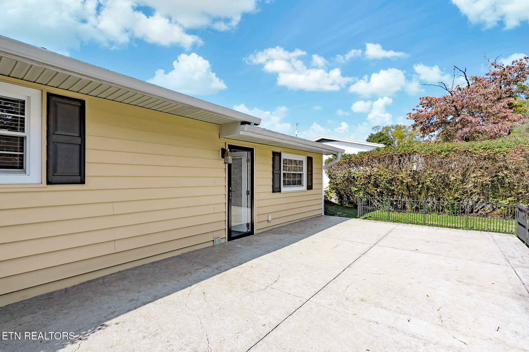5620 Scenichills Road Knoxville TN 37912
