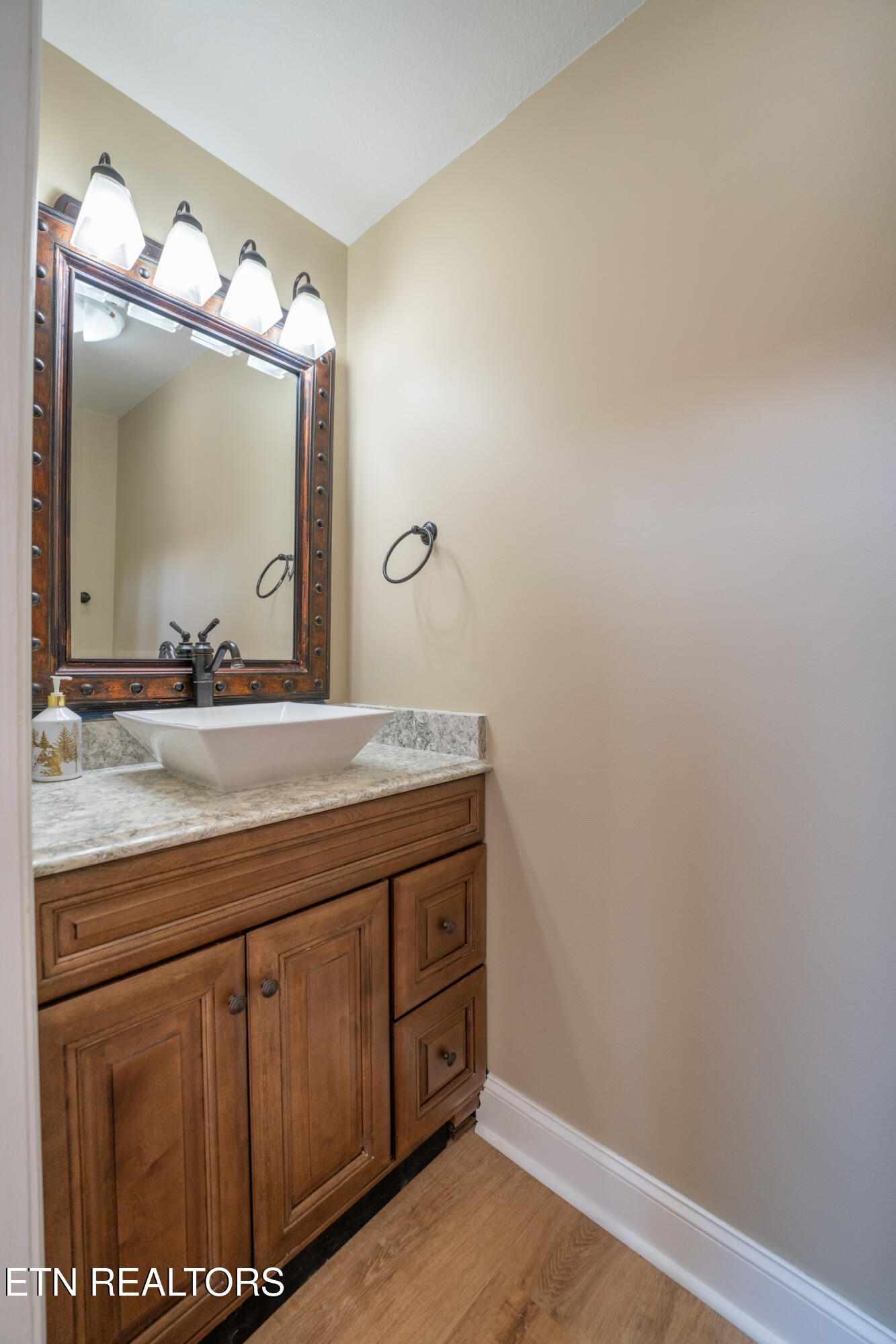 5620 Glenlyn Drive Powell TN 37849
