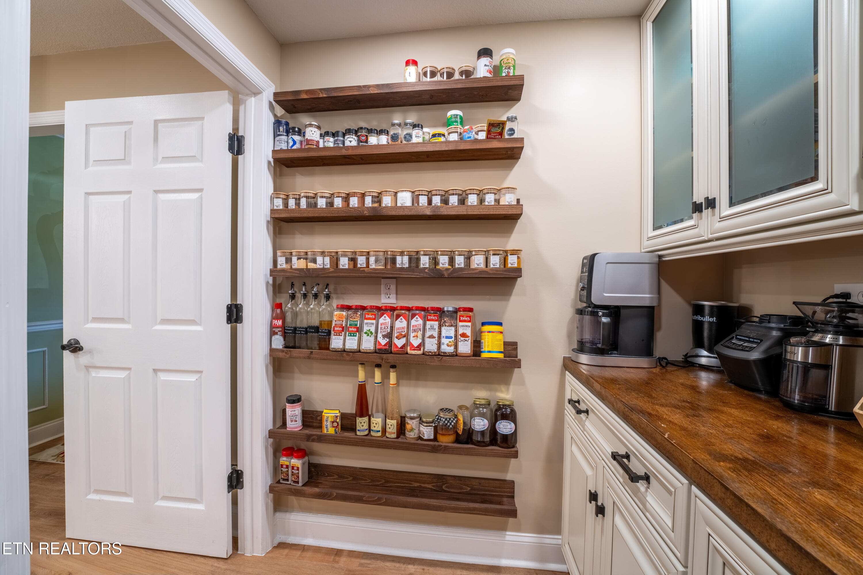 5620 Glenlyn Drive Powell TN 37849